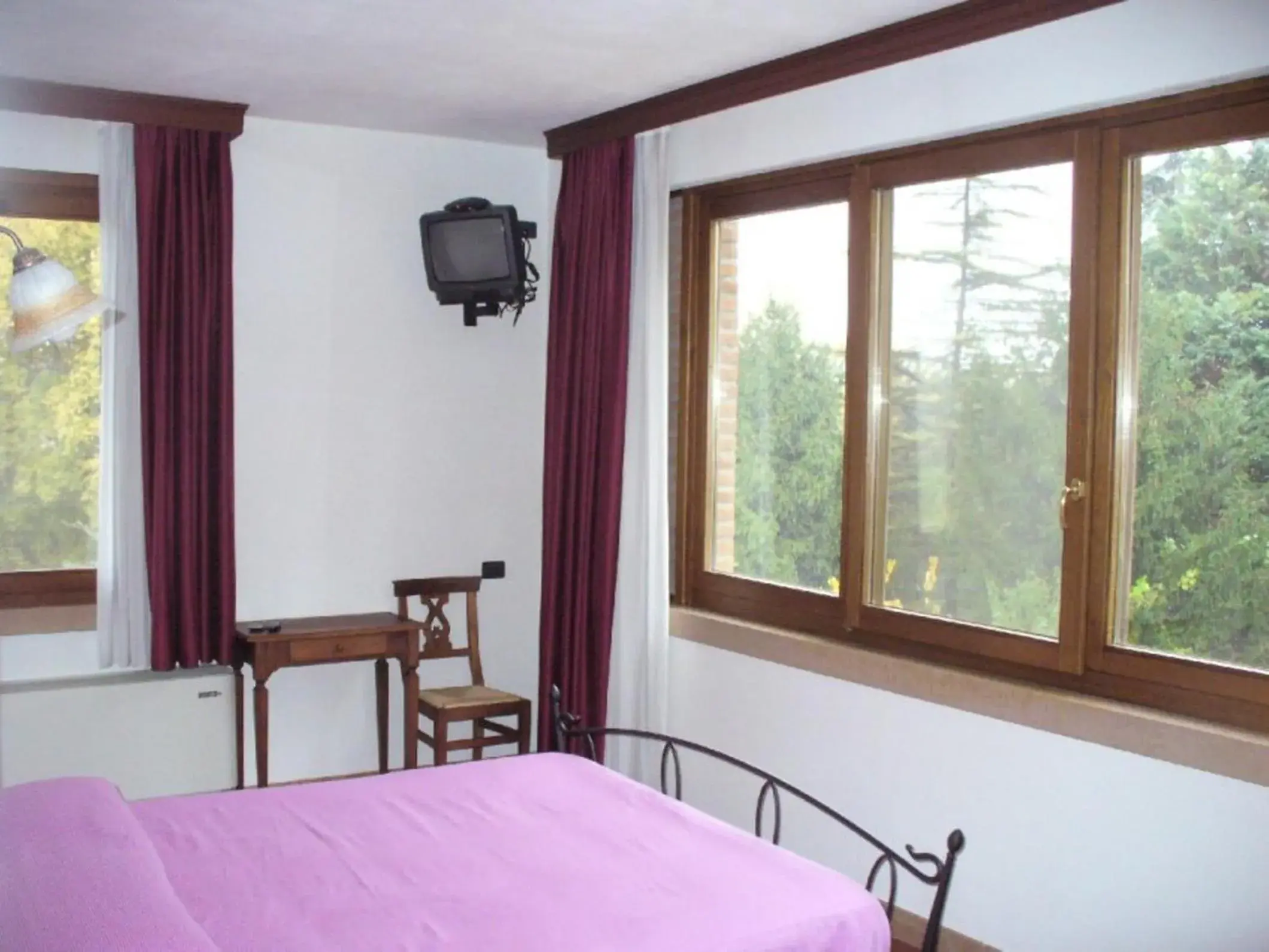Double Room in Agriturismo Corte Trincerone Double Room in Agriturismo Corte Trincerone