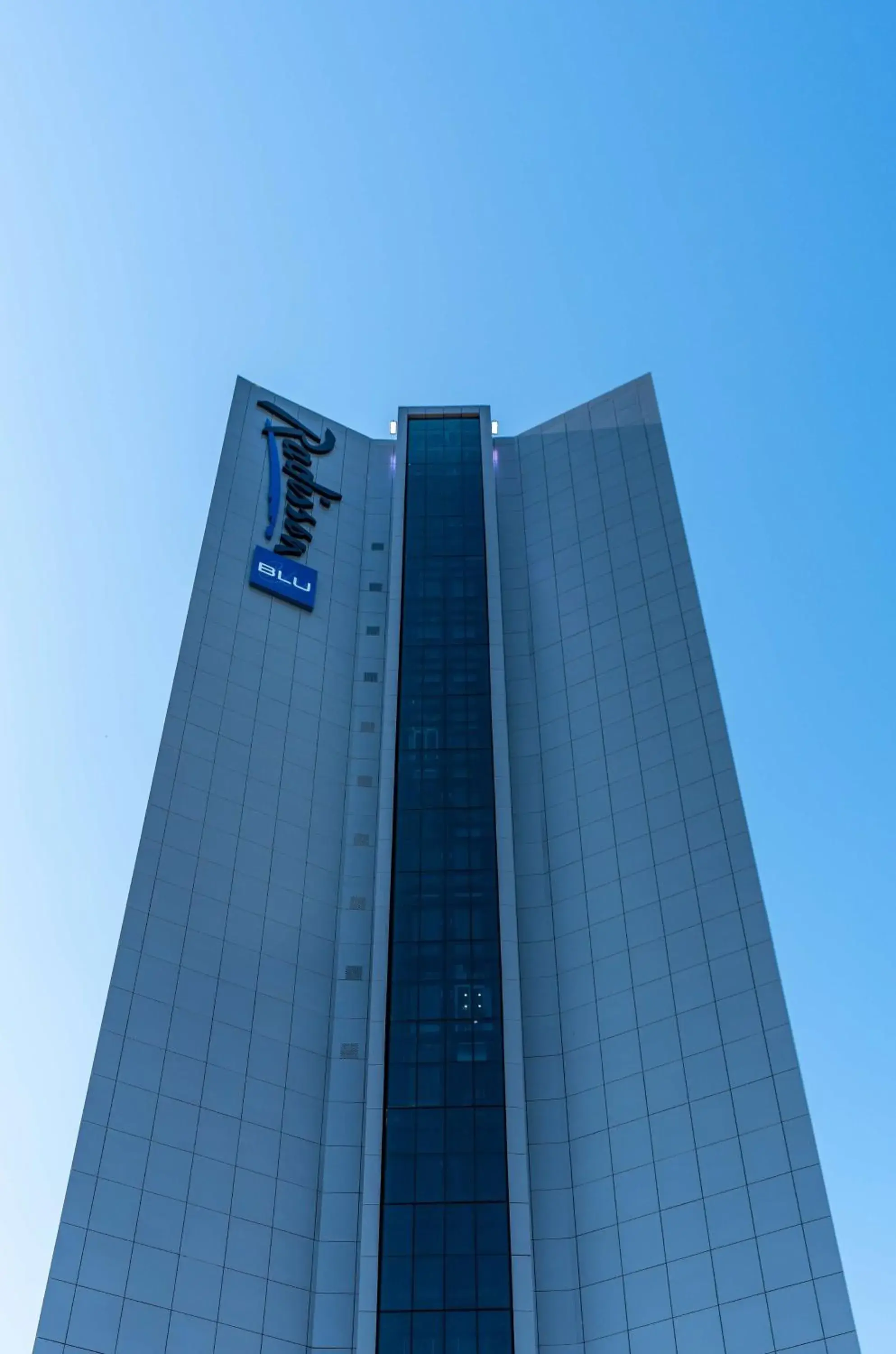 Property building in Radisson Blu Hotel, Durban Umhlanga Property building in Radisson Blu Hotel, Durban Umhlanga