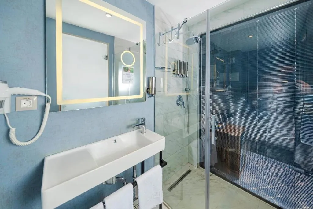 Bathroom in Ring Stone Hotels Bosphorus - Special Class