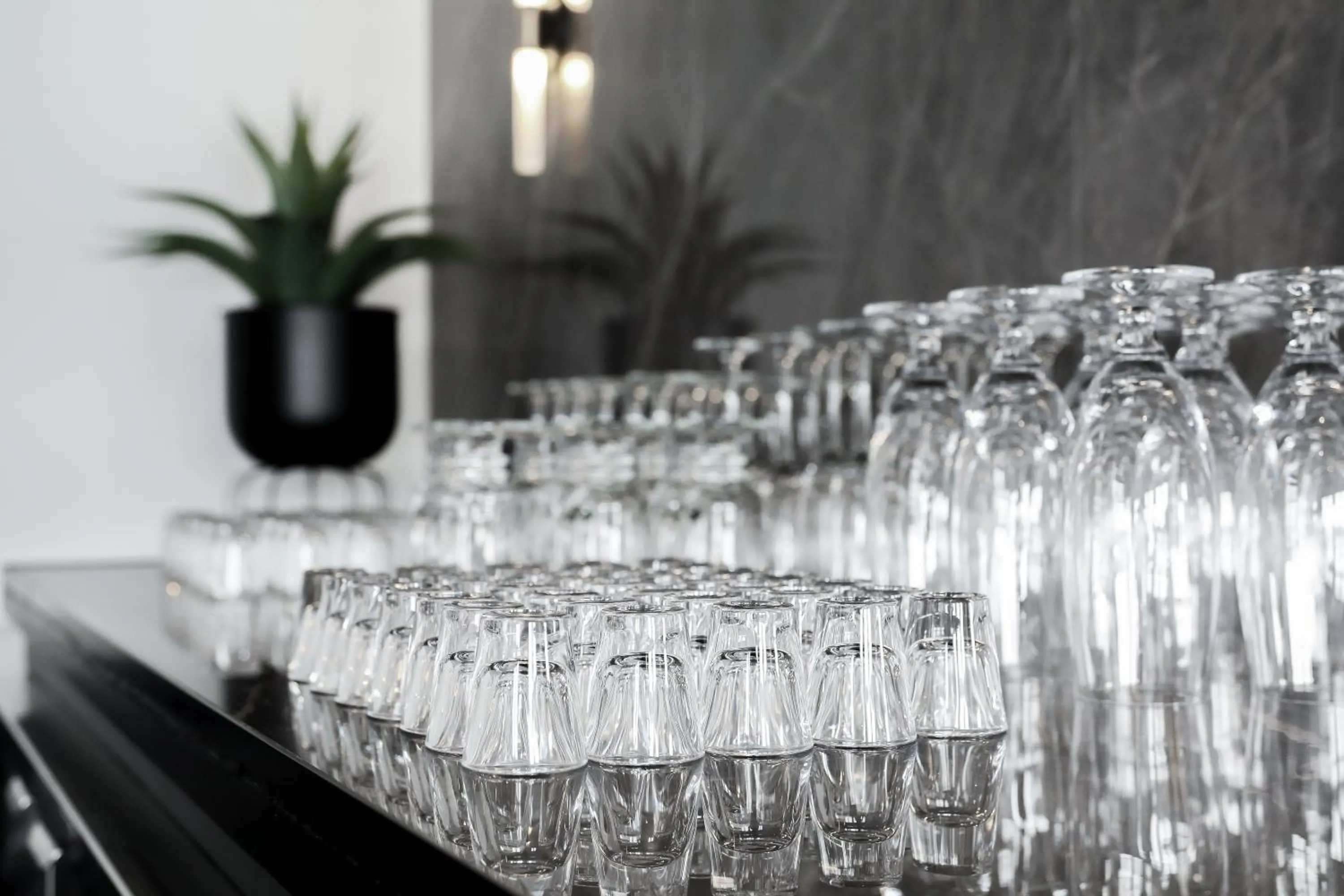 Lounge or bar in Auberge du Lac des Sables