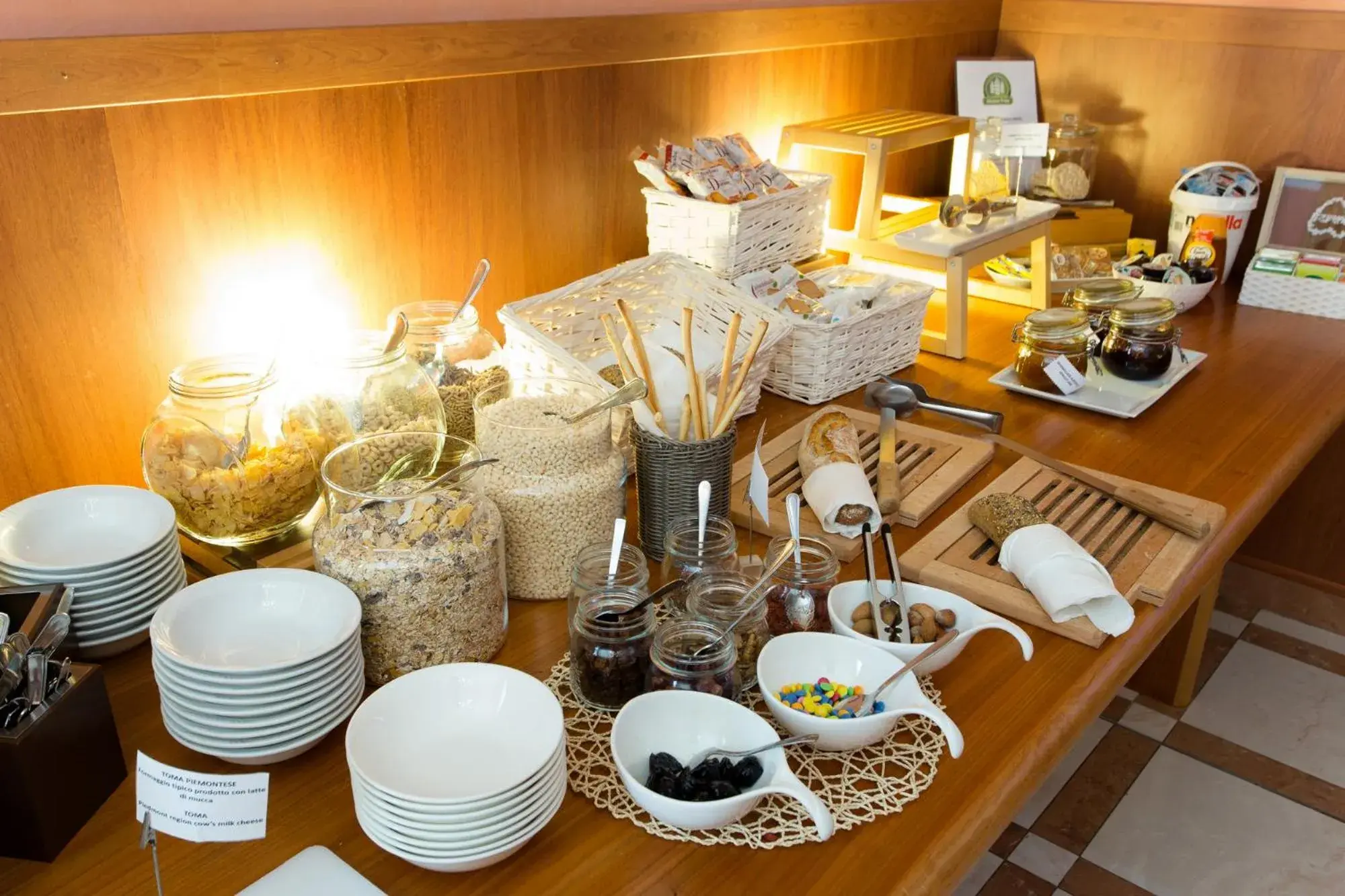 Food and drinks in Vald Hotel Food and drinks in Vald Hotel