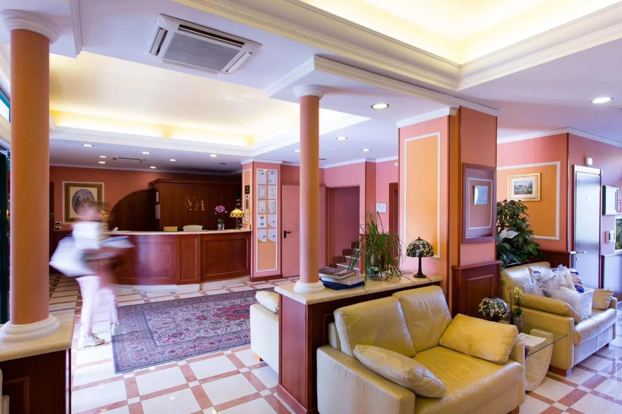 Lobby or reception in Vald Hotel Lobby or reception in Vald Hotel
