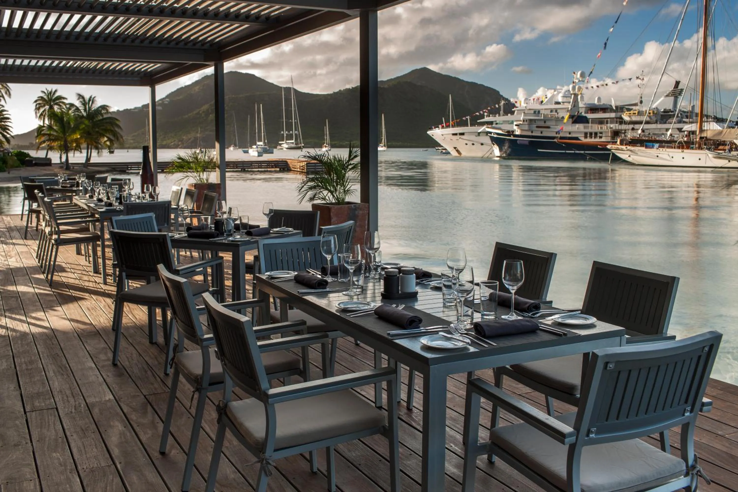 Restaurant/places to eat in South Point Antigua