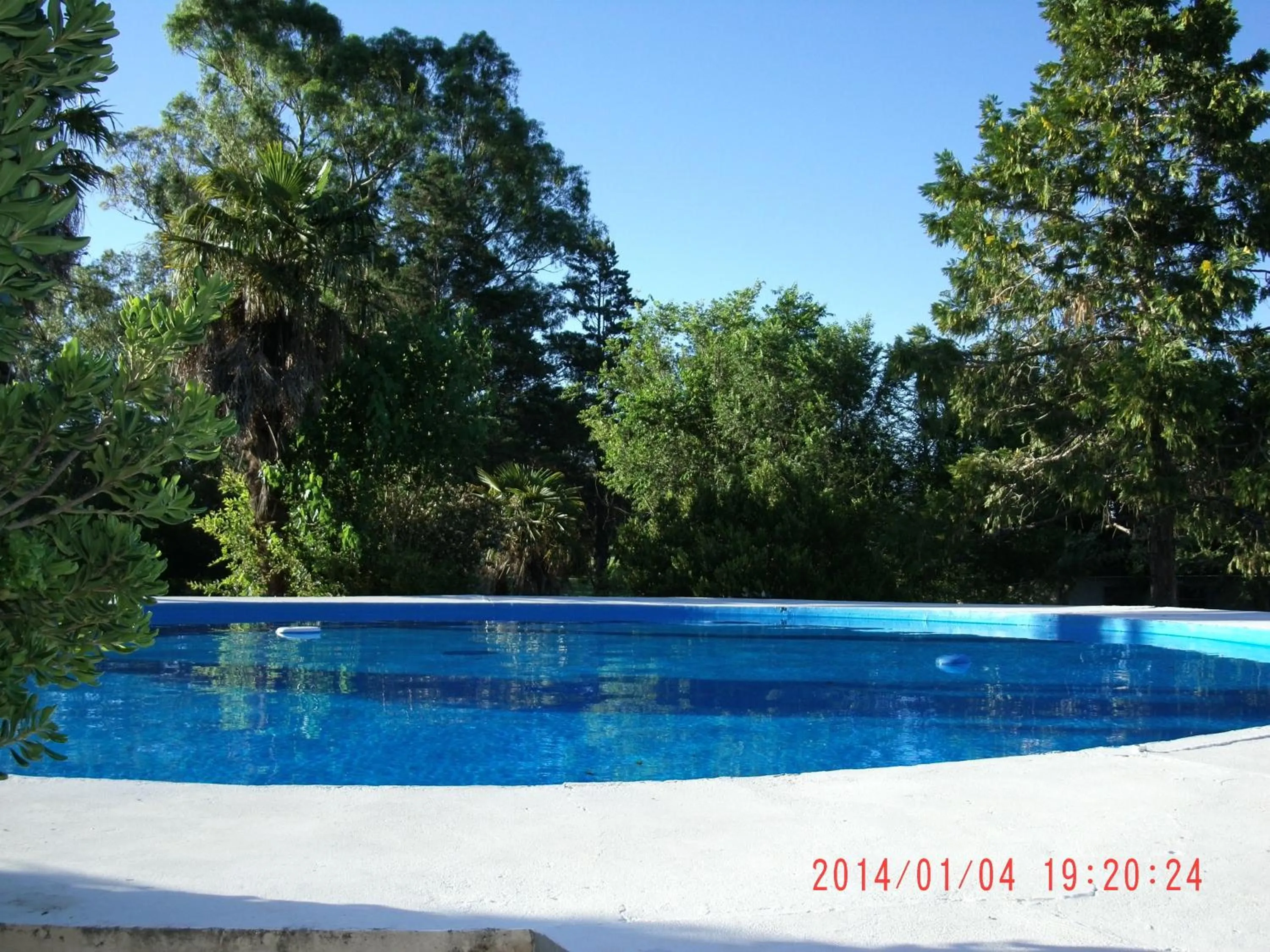 Swimming pool in Hotel de Campo Posada la Esperanza