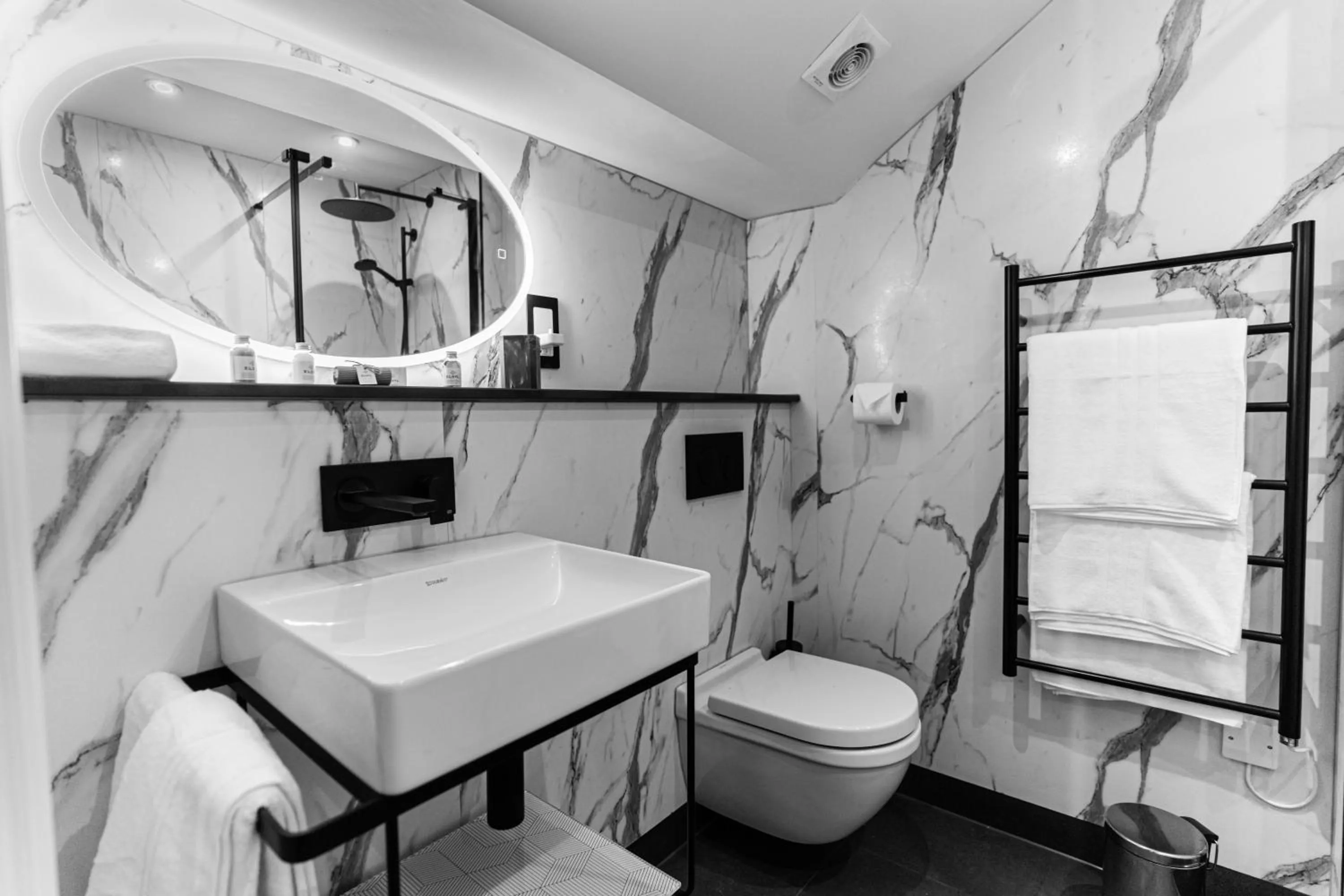 Bathroom in The Swan Inn