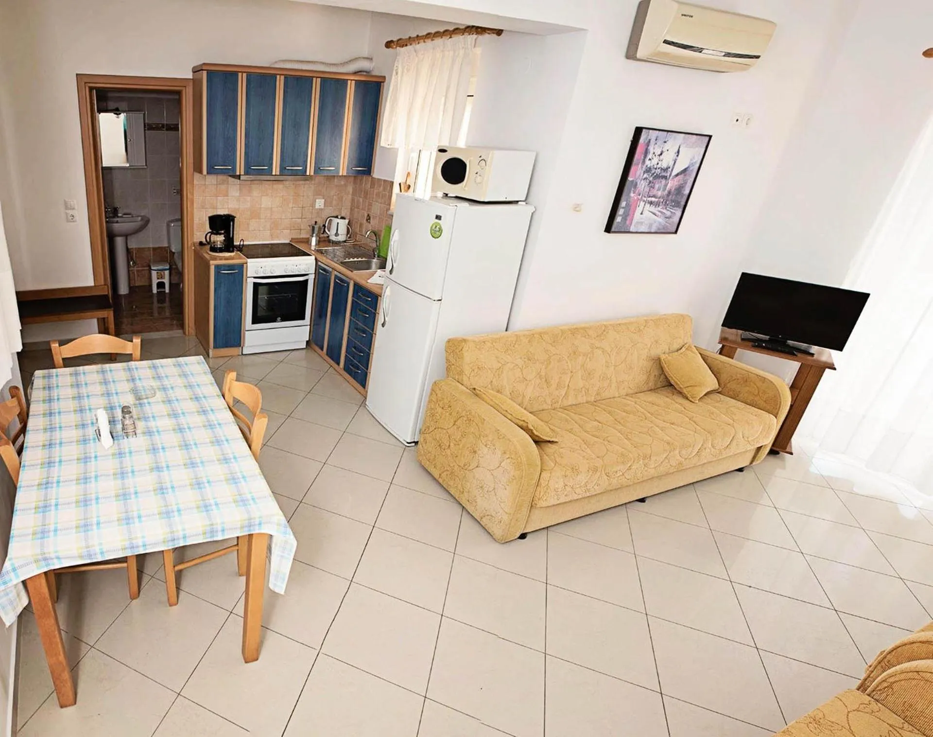 Kitchen or kitchenette in Nephele Apartments