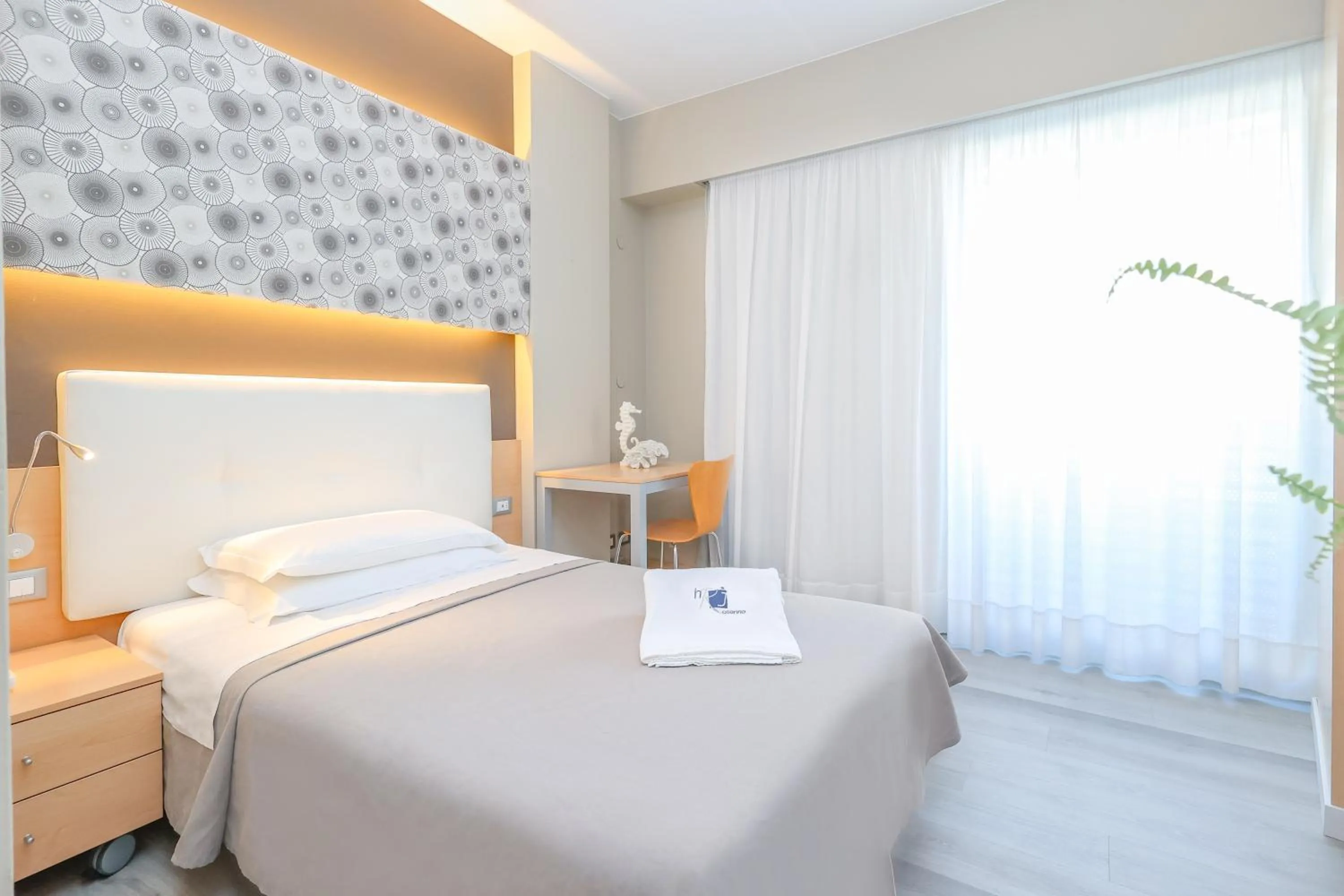 Deluxe Double Room with Bath in Hotel Rosanna 3 Stelle Superior