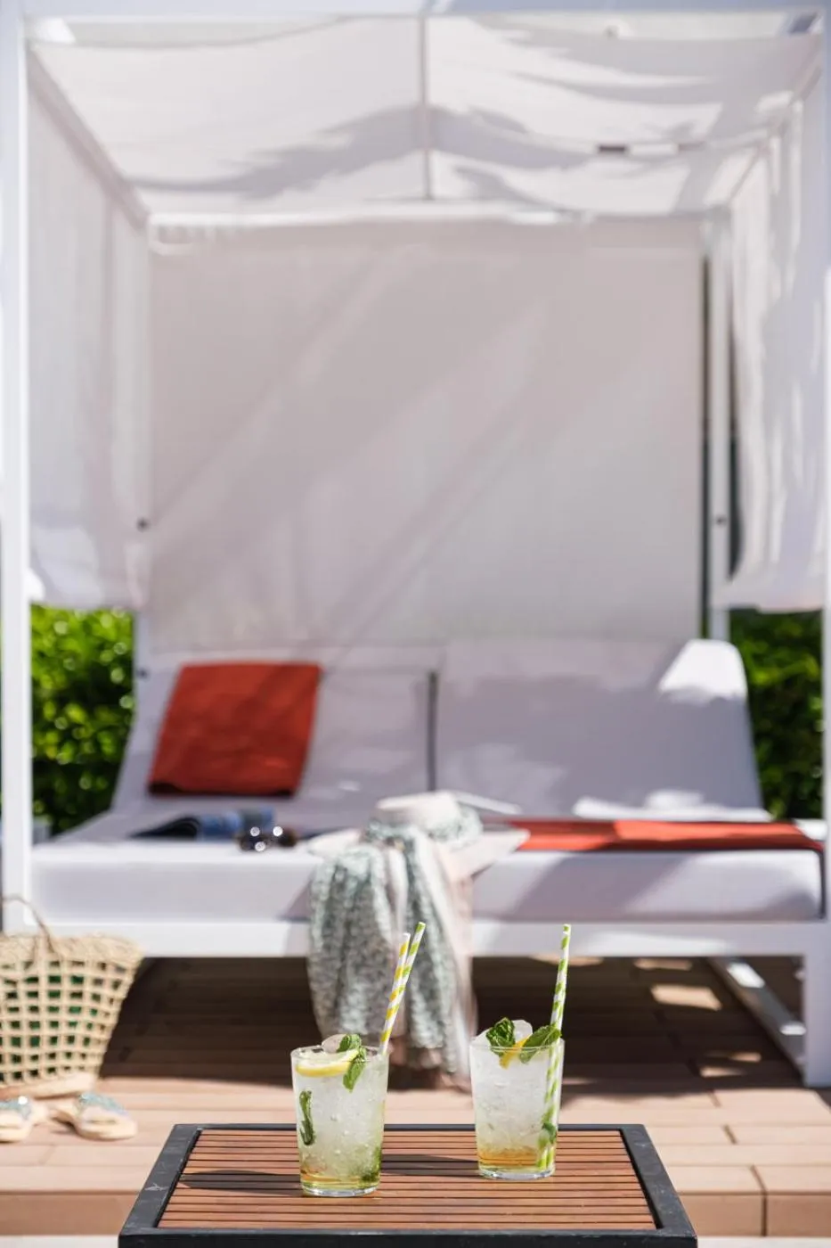 Swimming pool in Oassium Hotel - Adults Only