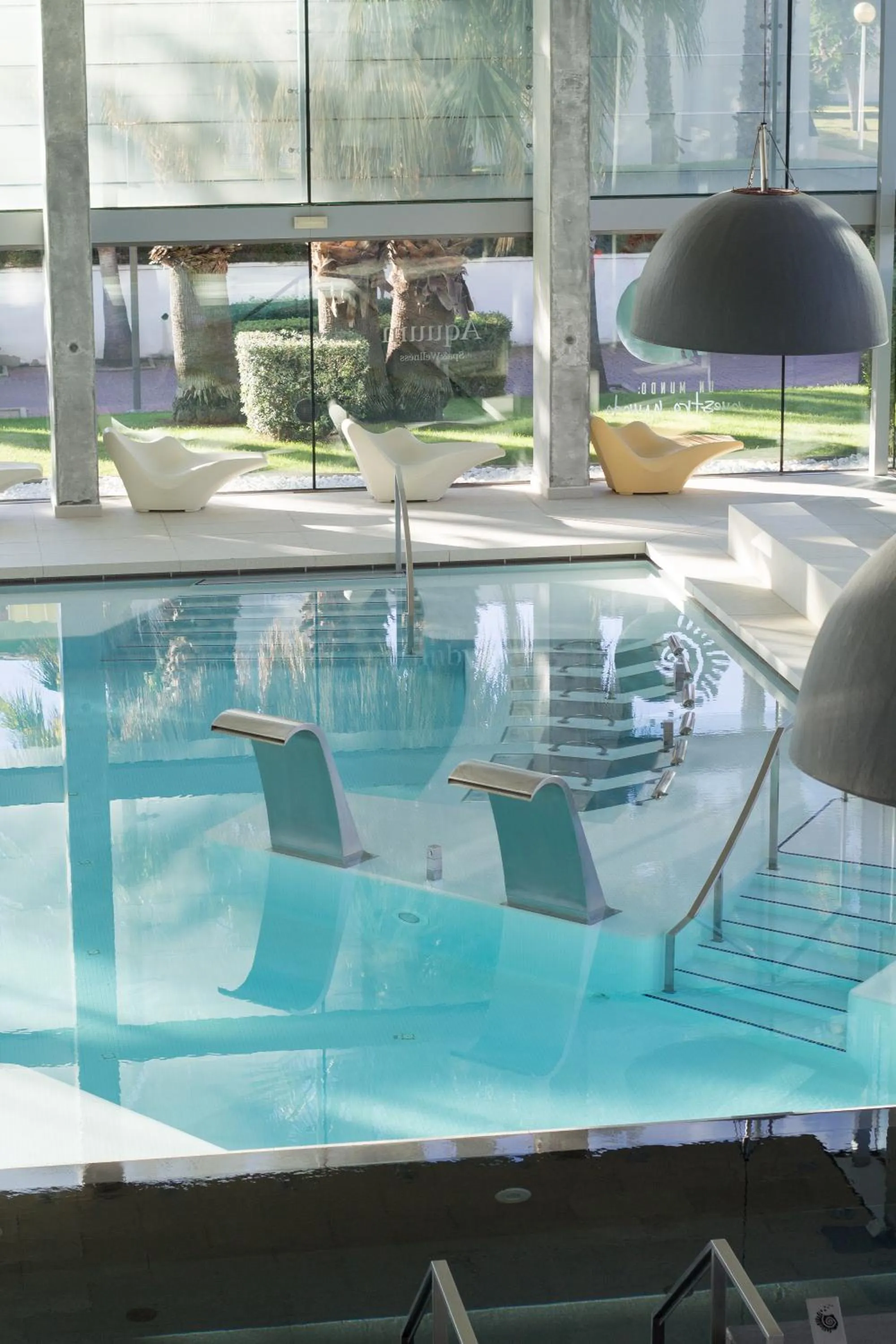 Spa and wellness centre/facilities in Oassium Hotel - Adults Only