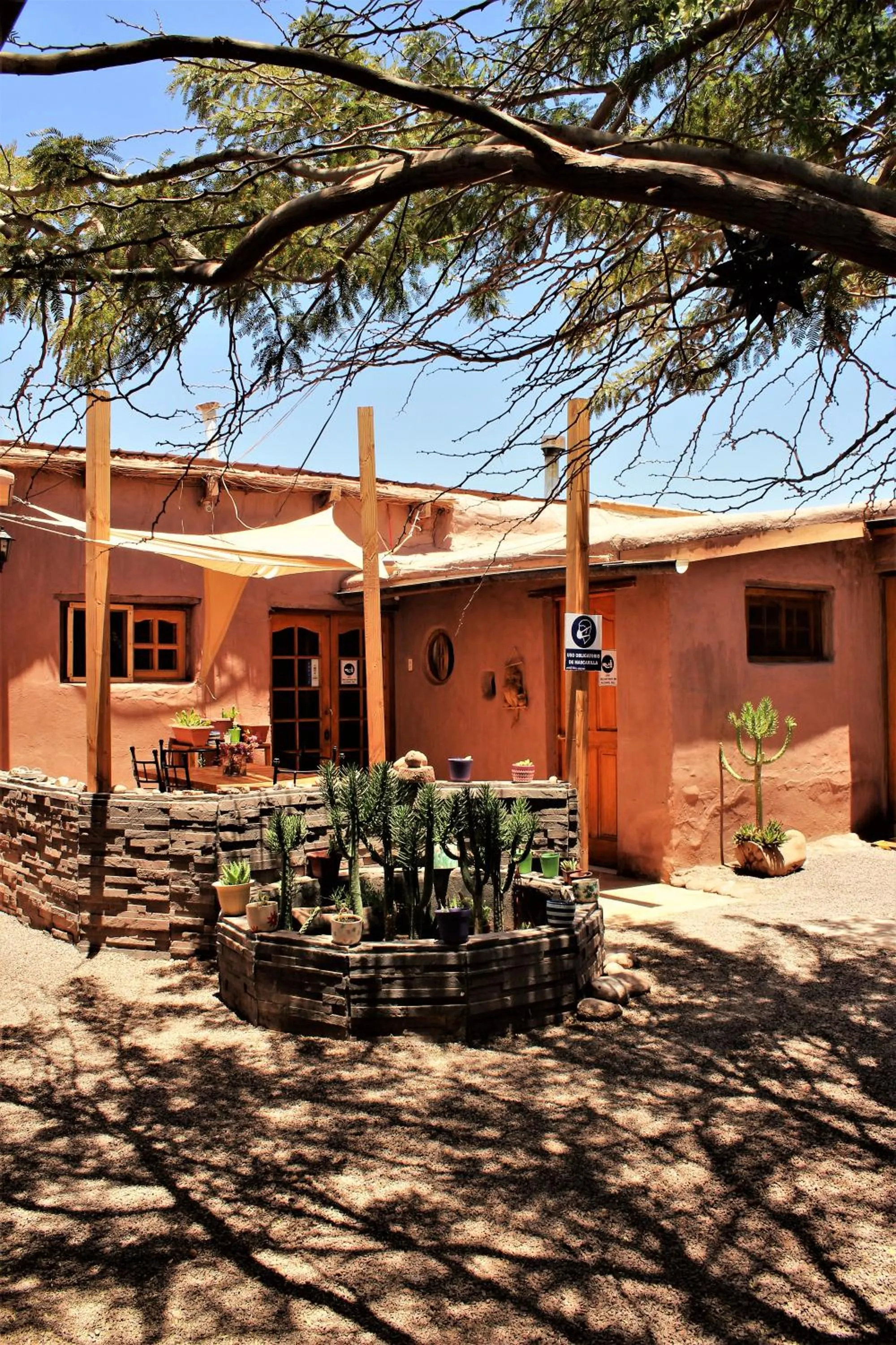Property building in Incahuasi Travelodge