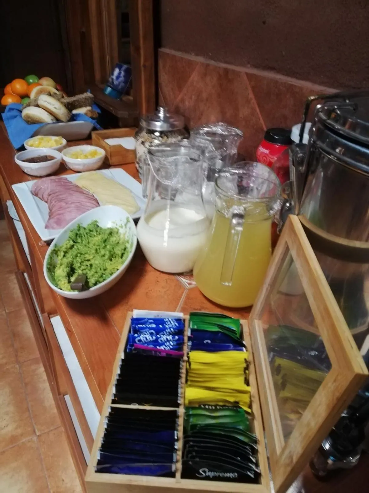 Food and drinks in Incahuasi Travelodge