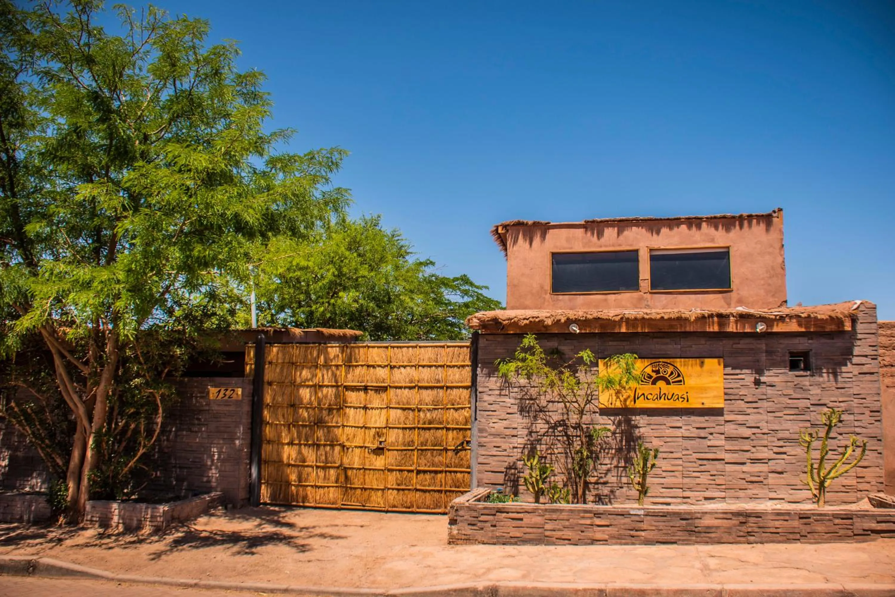 Facade/entrance in Incahuasi Travelodge