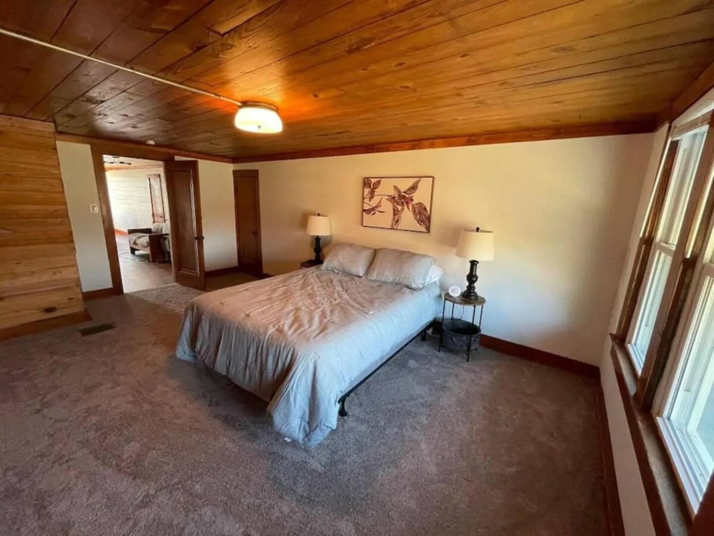 Bed in Spacious 4br3ba Home Near Tims Ford Lake