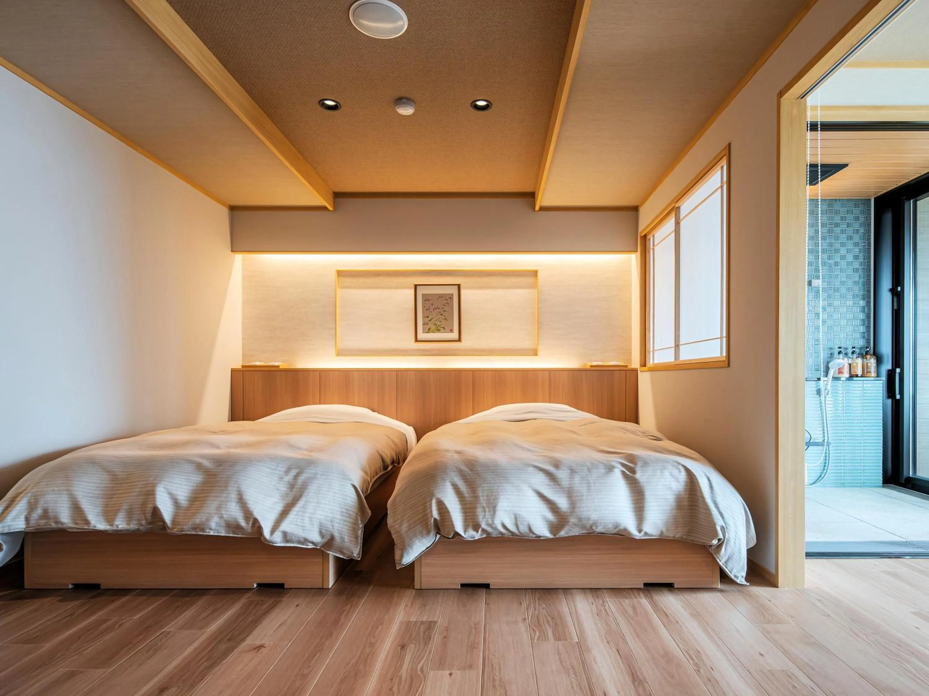 Bedroom, Bed in Omori