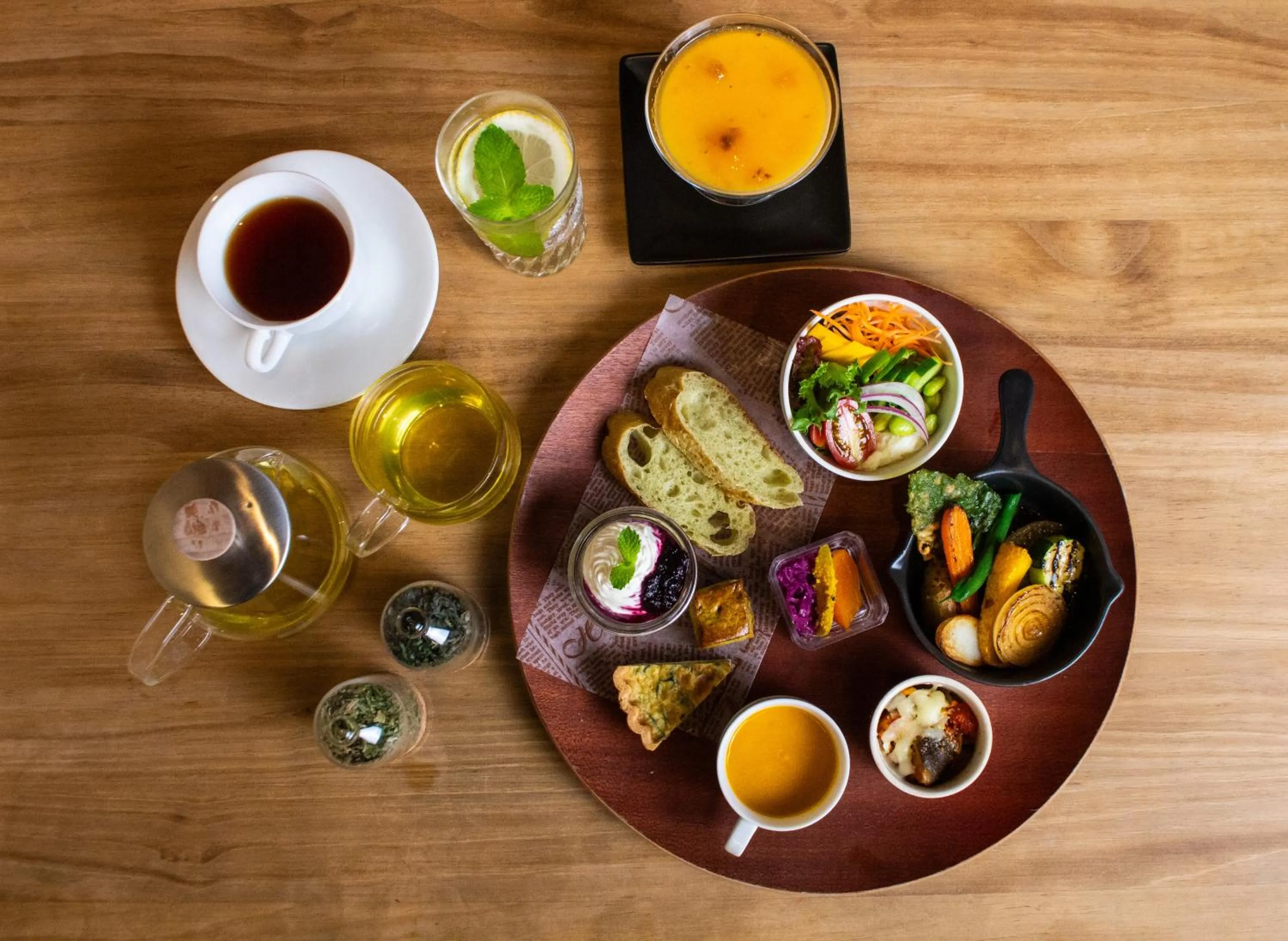 Restaurant/places to eat in Hotel Continental Fuchu