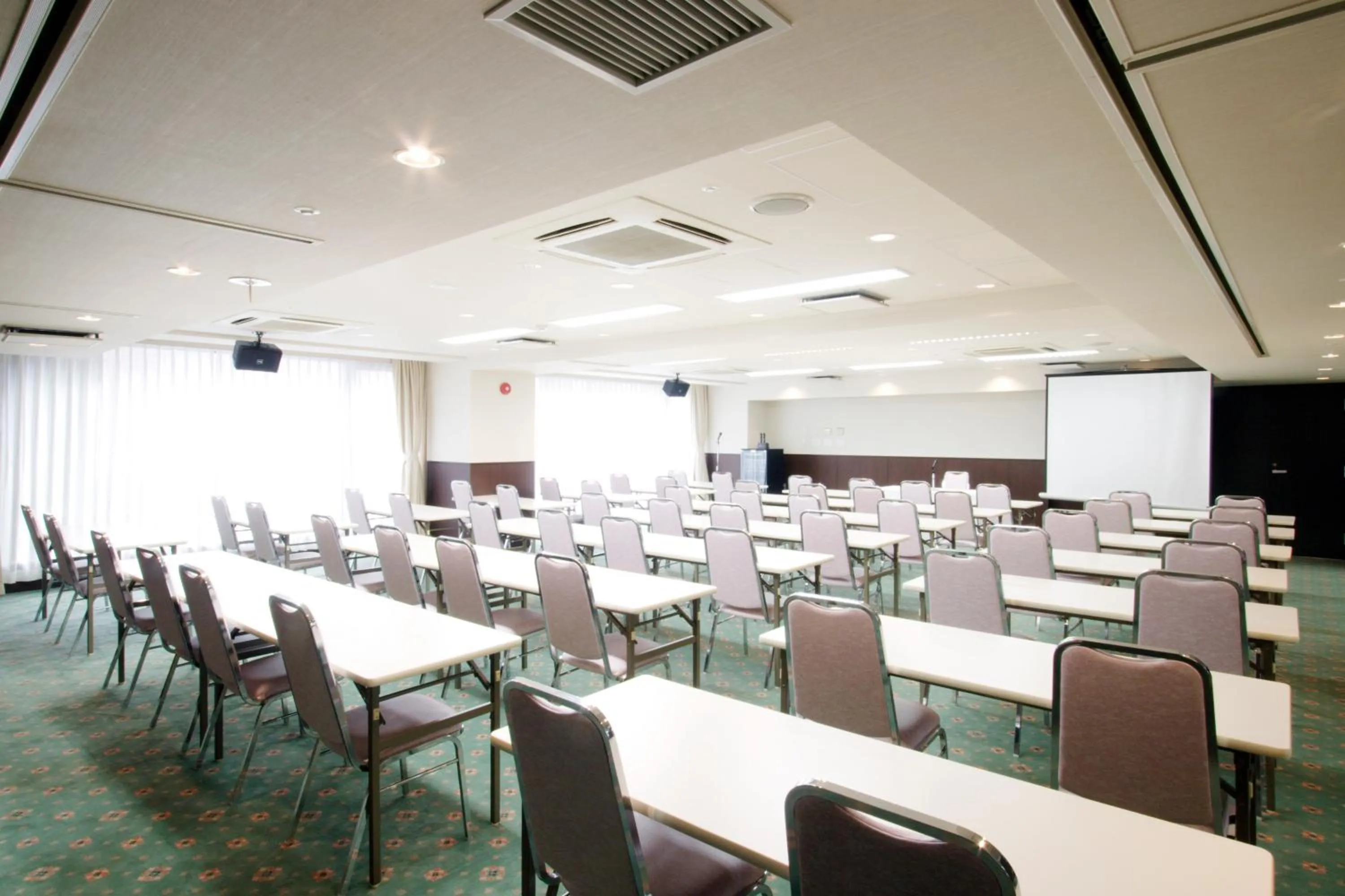 Business facilities in Hotel Continental Fuchu