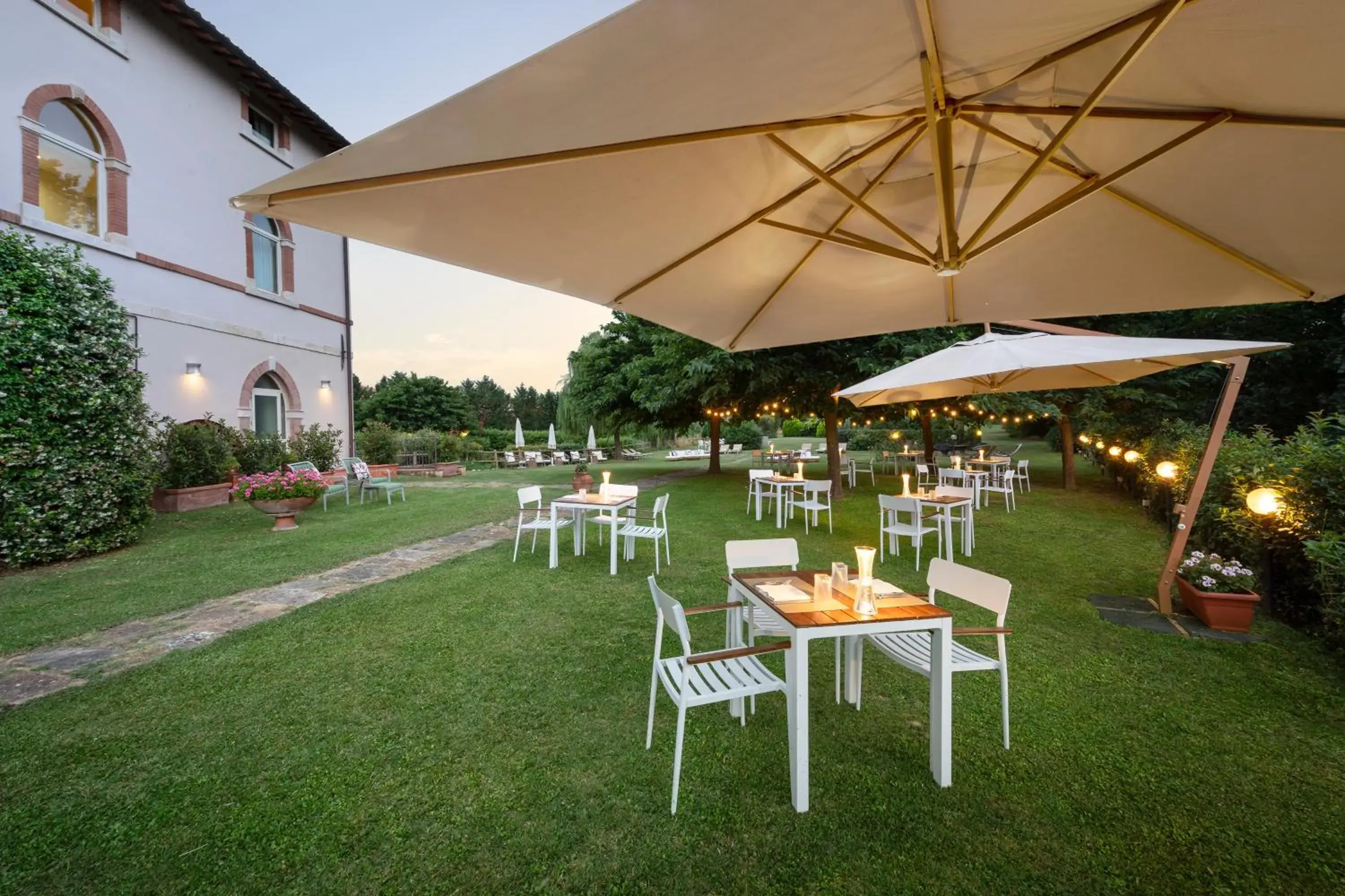 Restaurant/places to eat in LHP Certaldo Resort Restaurant/places to eat in LHP Certaldo Resort