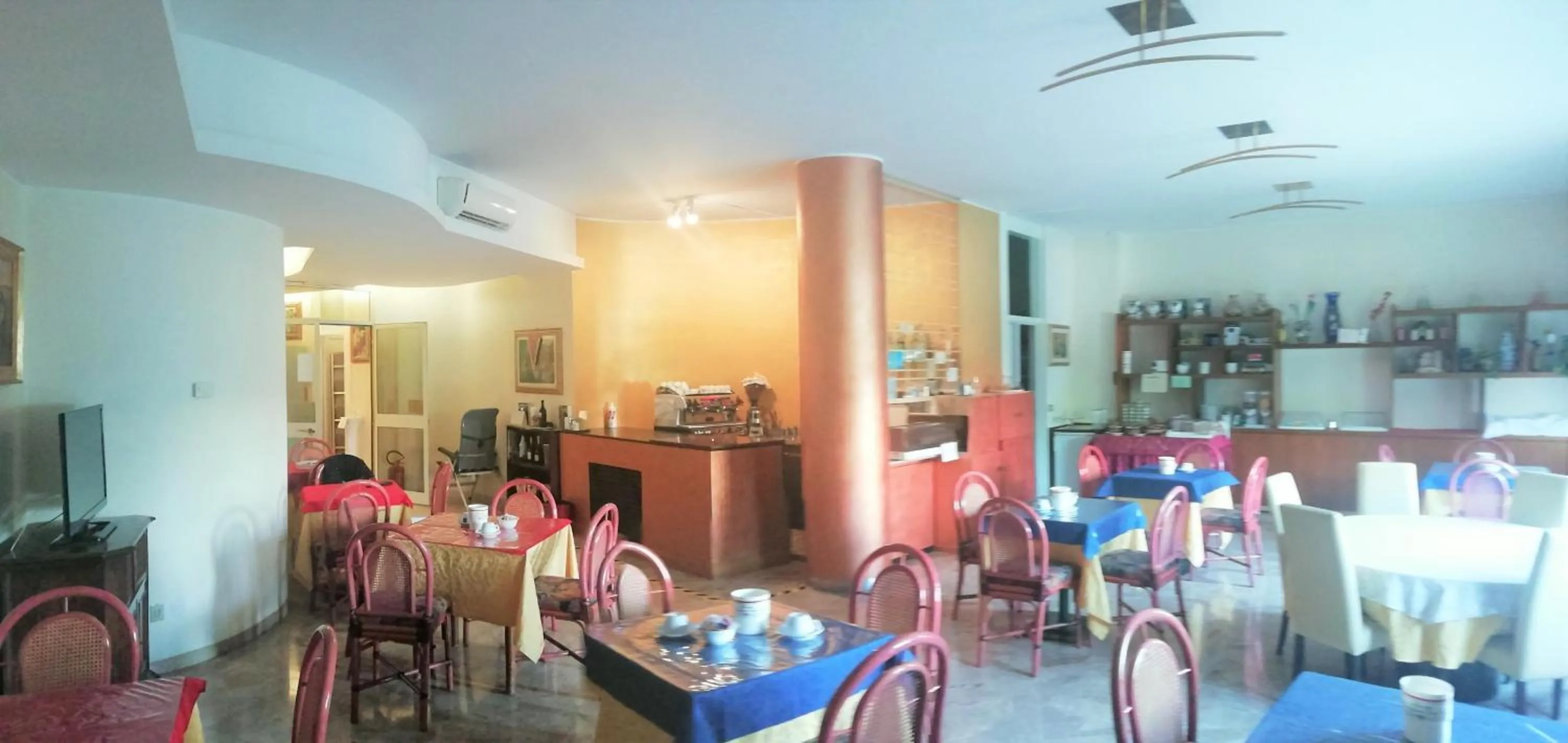 Lounge or bar in Hotel Kristall