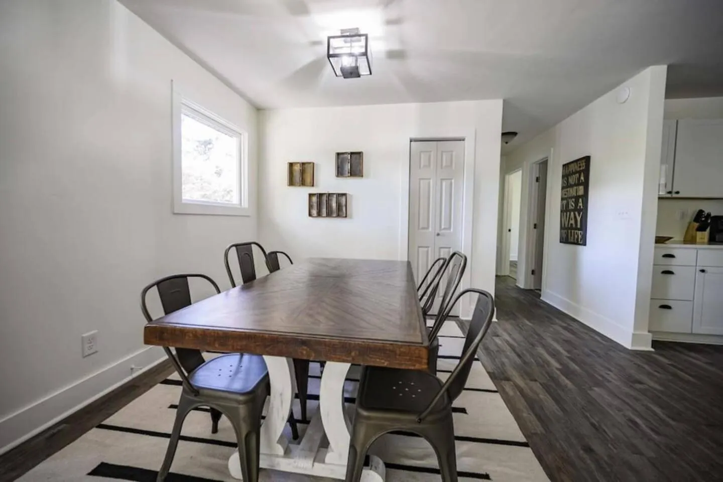 Gorgeous Renovated Home With Large & Private Lot