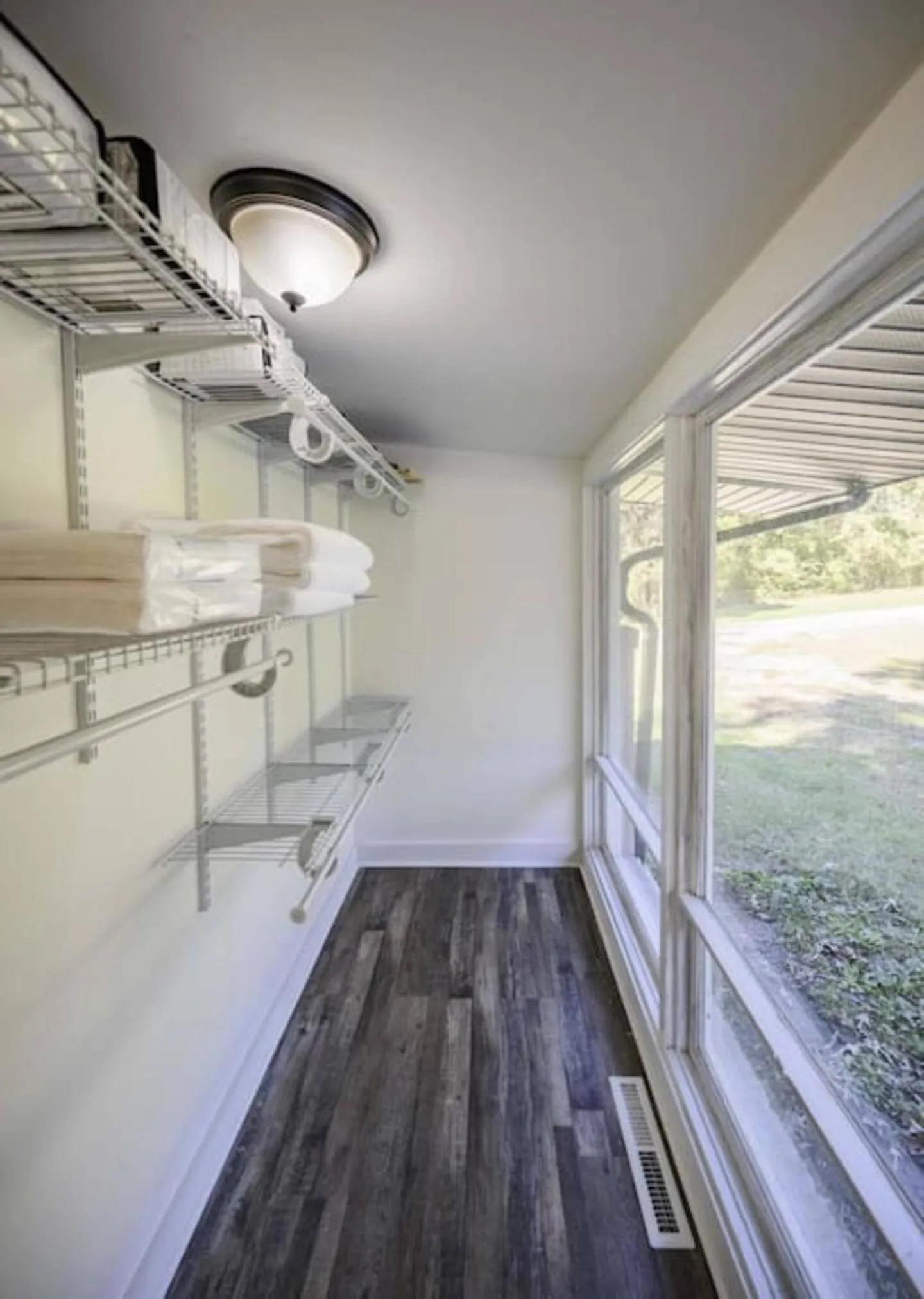 Gorgeous Renovated Home With Large & Private Lot