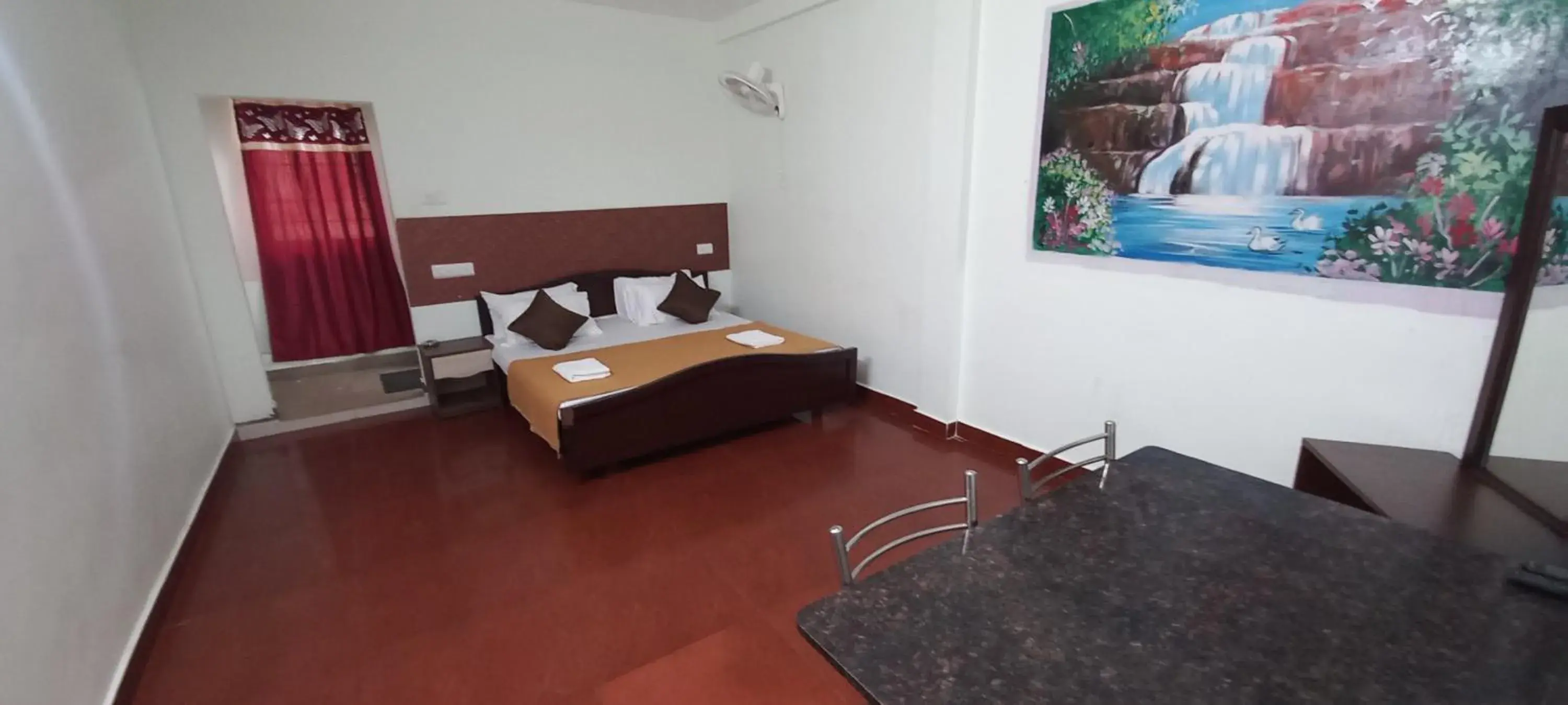 Bed in iSTAYS - Loop Road, Yercaud Bed in iSTAYS - Loop Road, Yercaud