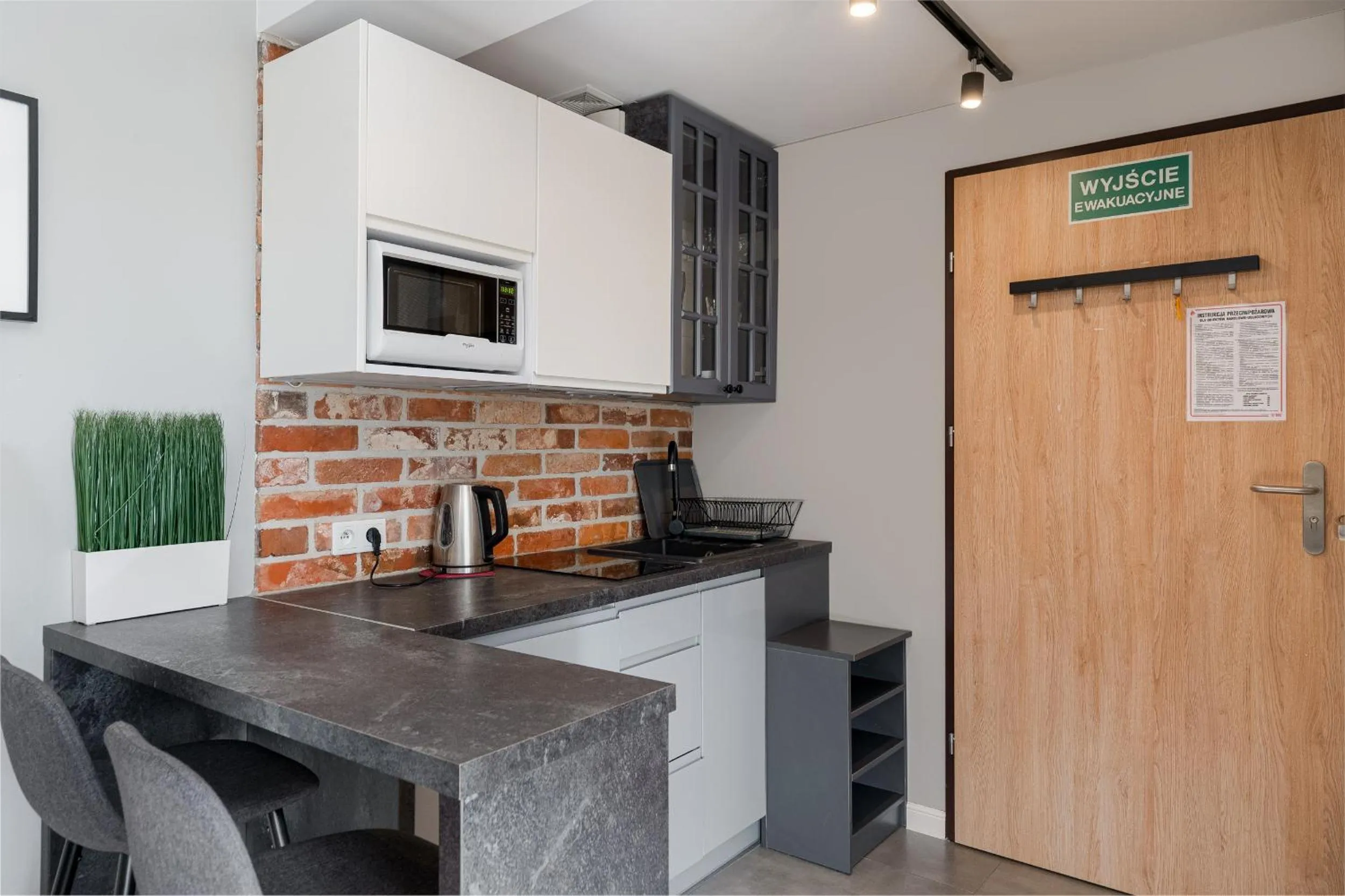 Coffee/tea facilities in Saint Florian's Suites - Old Town Luxury Apartments - by Upstairs