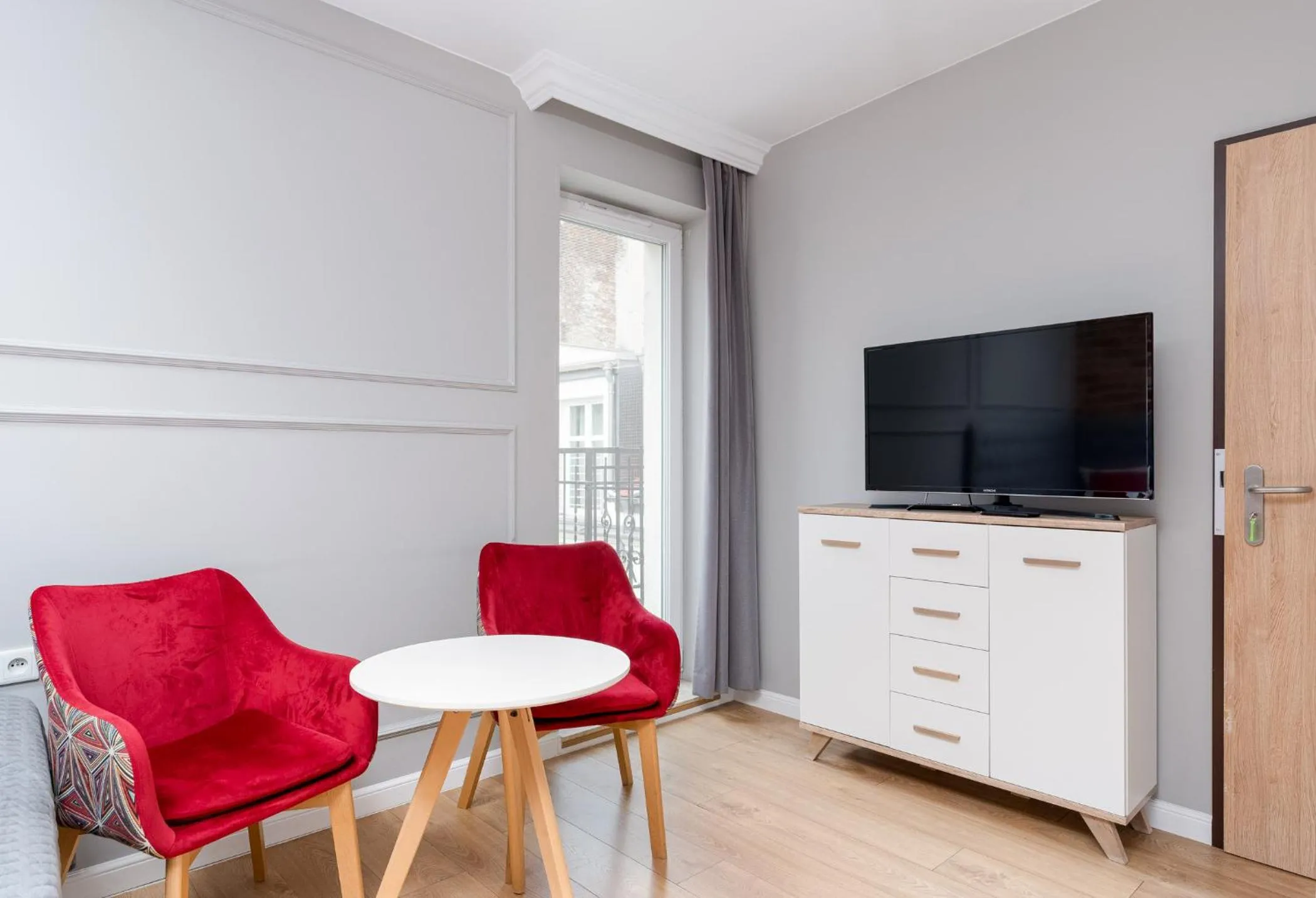 TV and multimedia in Saint Florian's Suites - Old Town Luxury Apartments - by Upstairs