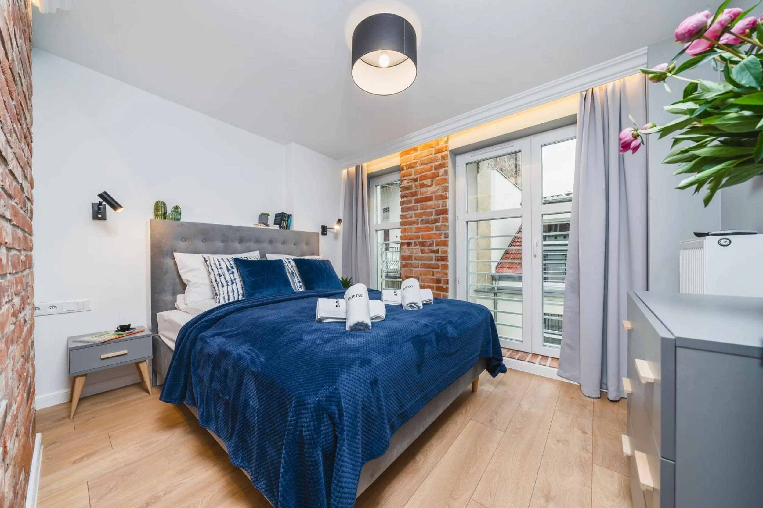 Bed in Saint Florian's Suites - Old Town Luxury Apartments - by Upstairs