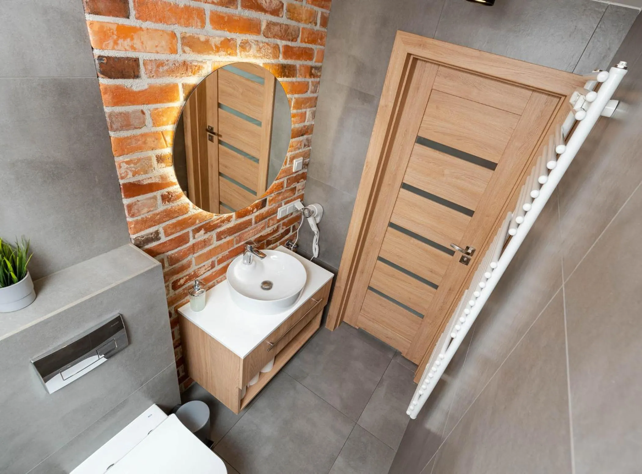 Toilet in Saint Florian's Suites - Old Town Luxury Apartments - by Upstairs