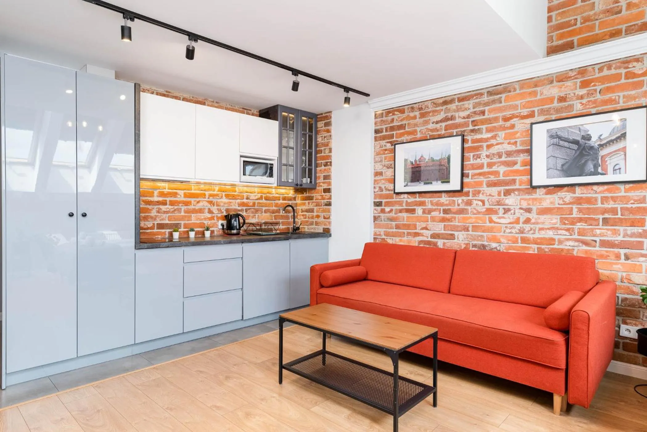 Coffee/tea facilities in Saint Florian's Suites - Old Town Luxury Apartments - by Upstairs