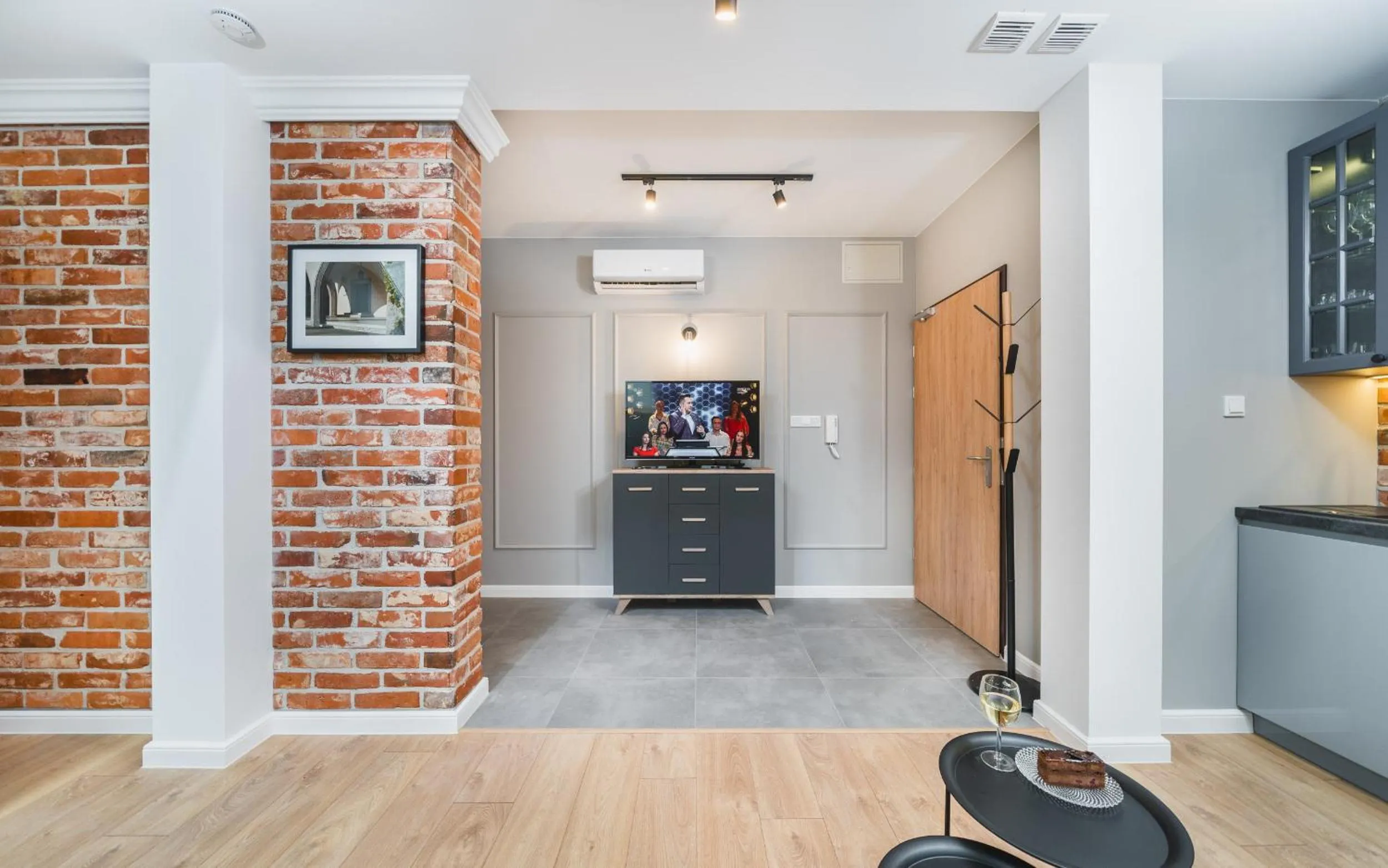 TV and multimedia in Saint Florian's Suites - Old Town Luxury Apartments - by Upstairs