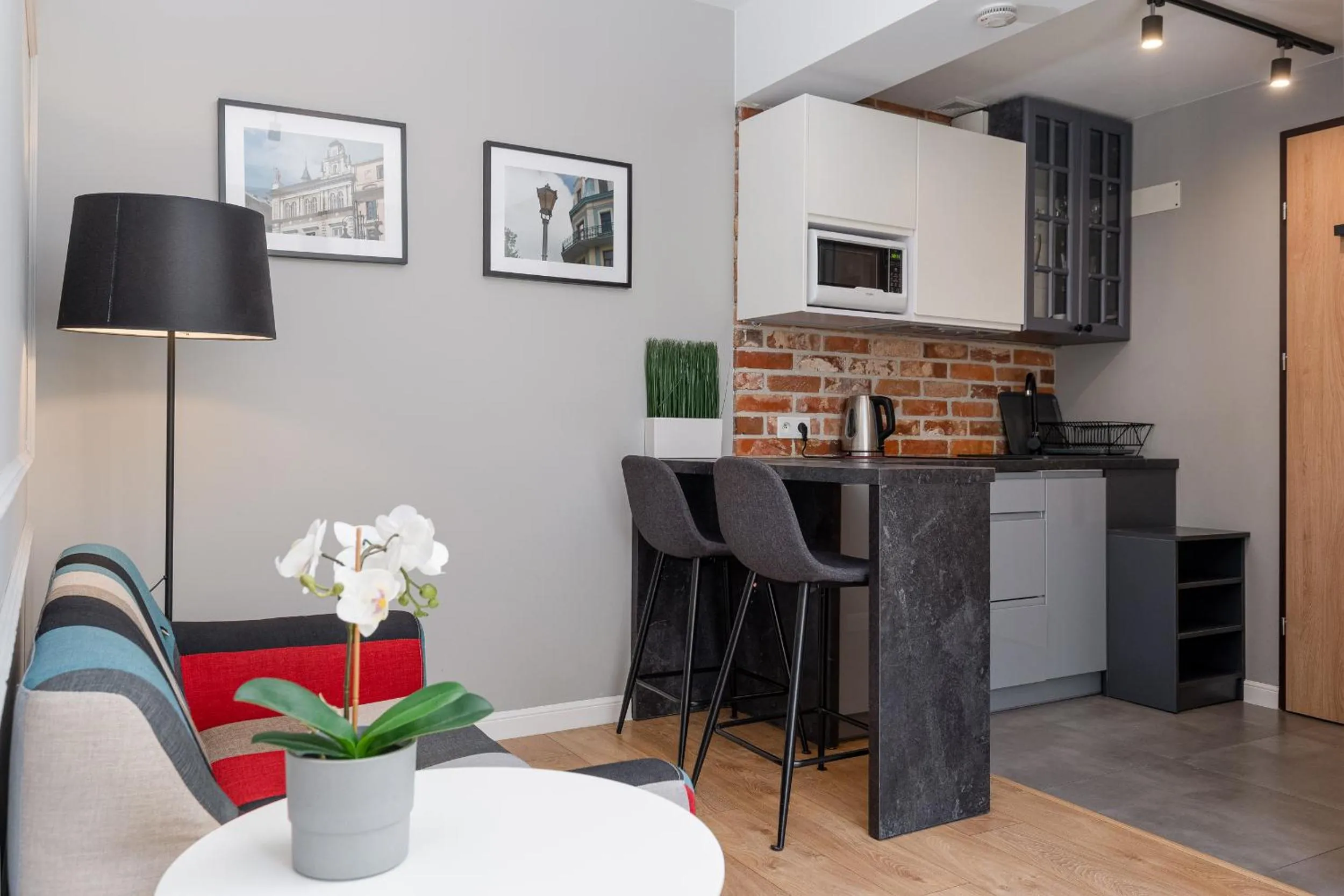 Coffee/tea facilities in Saint Florian's Suites - Old Town Luxury Apartments - by Upstairs