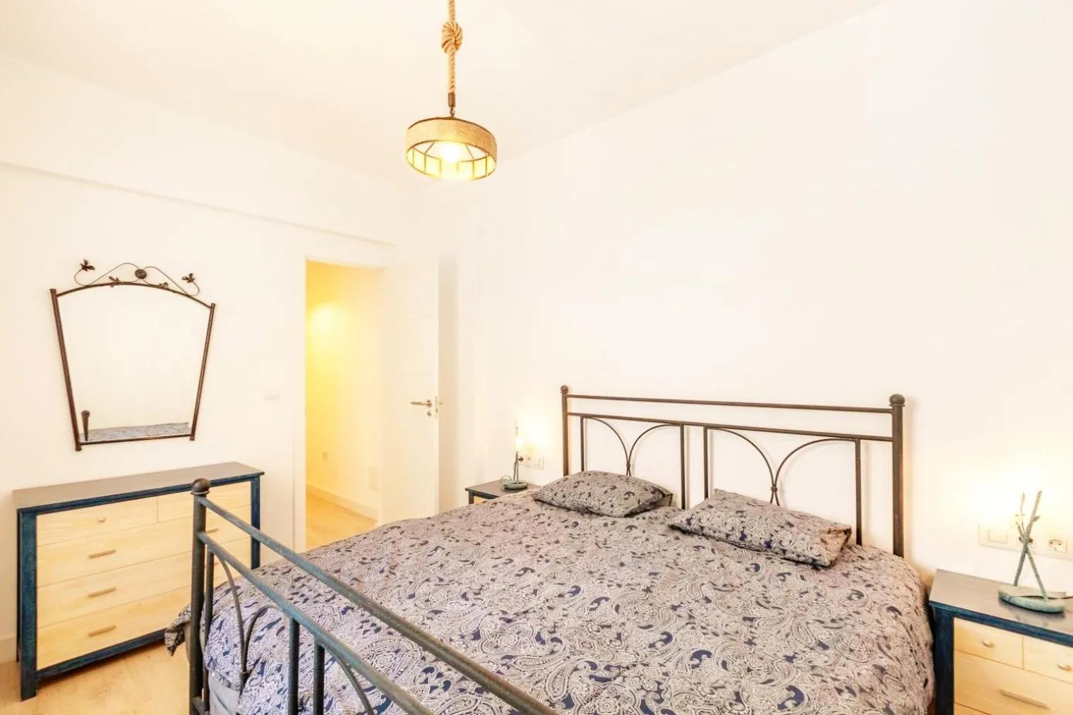 Photo of the whole room, Bed in Light-flooded loft in Santa Cruz