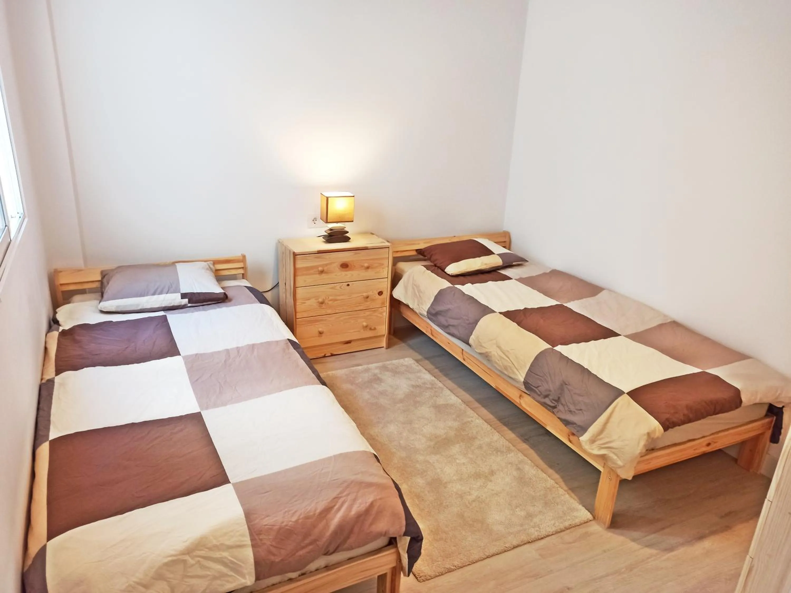Photo of the whole room, Bed in Light-flooded loft in Santa Cruz