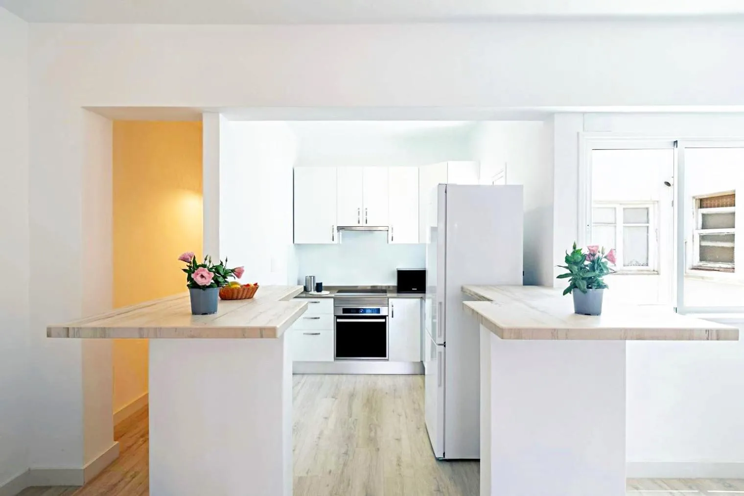 Kitchen or kitchenette in Light-flooded loft in Santa Cruz