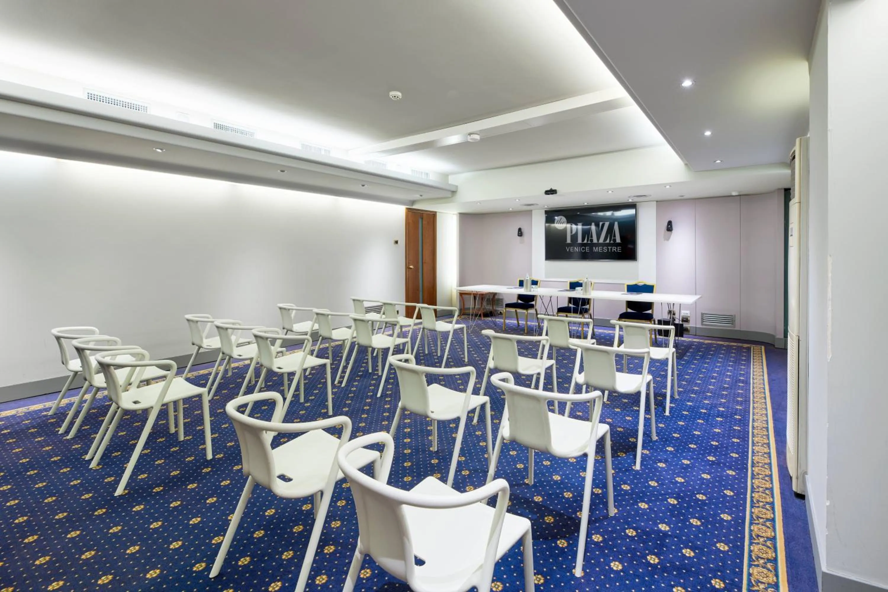 Meeting/conference room in Hotel Plaza