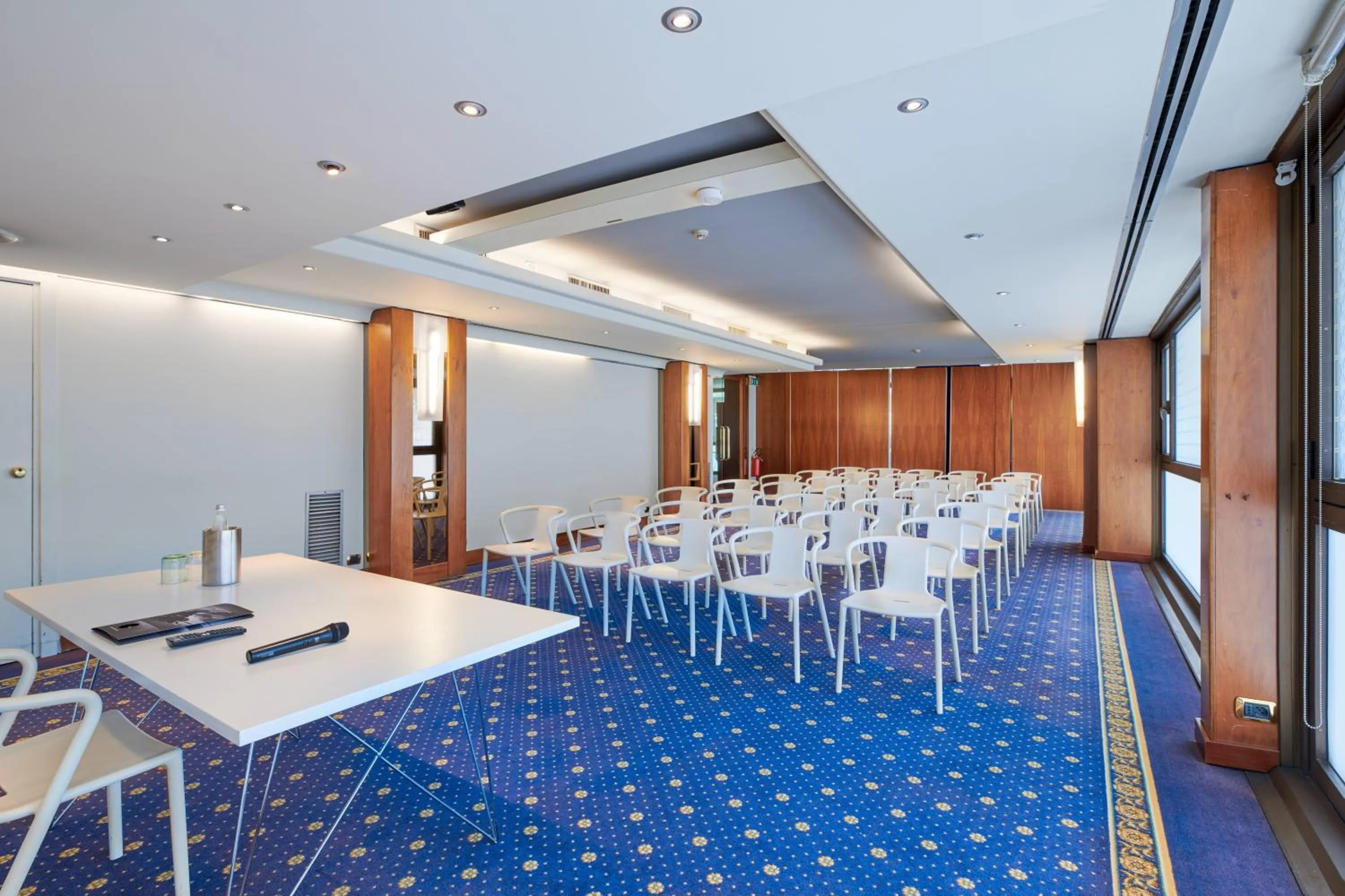 Meeting/conference room in Hotel Plaza