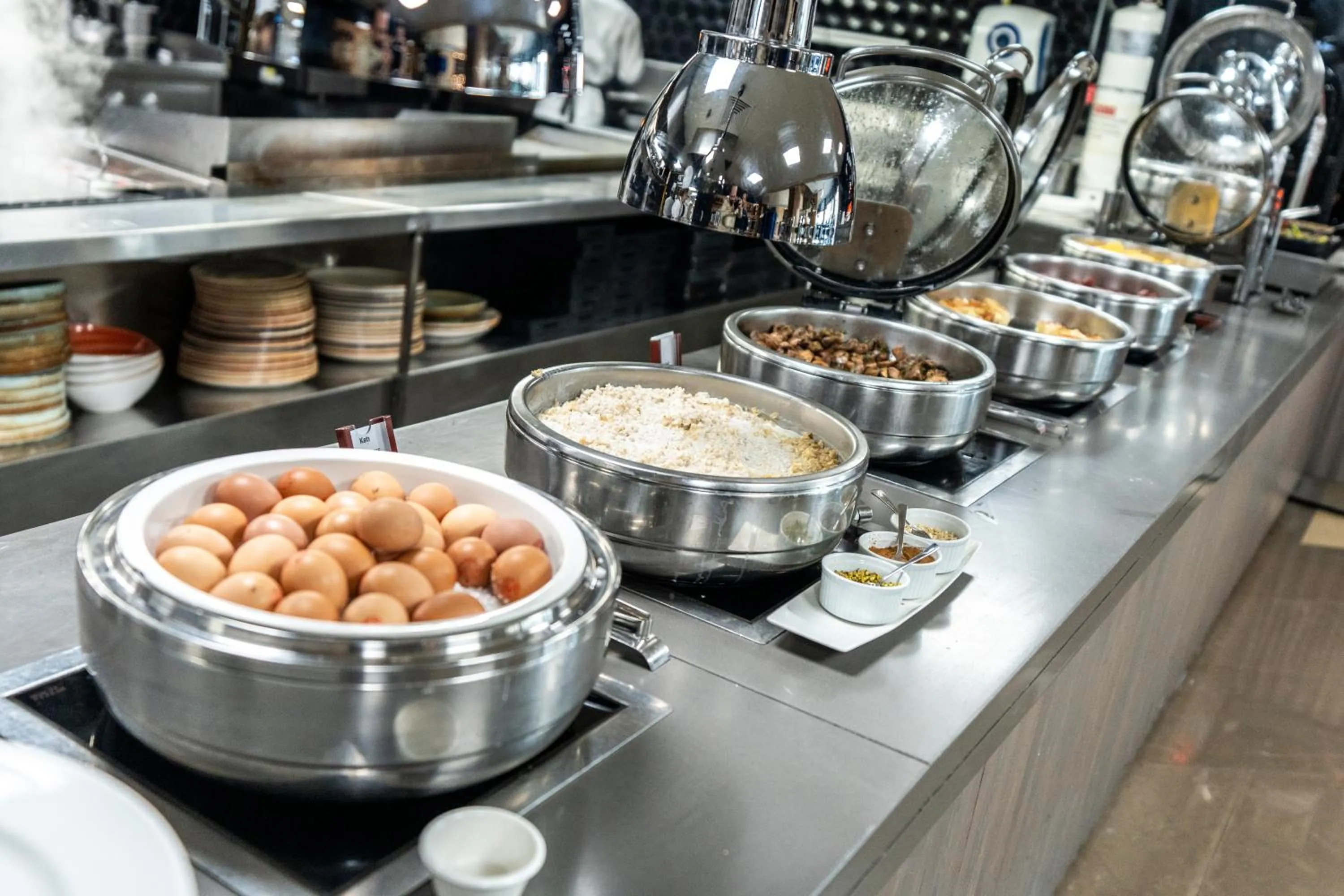 Buffet breakfast in Hilton Istanbul Kozyatagi