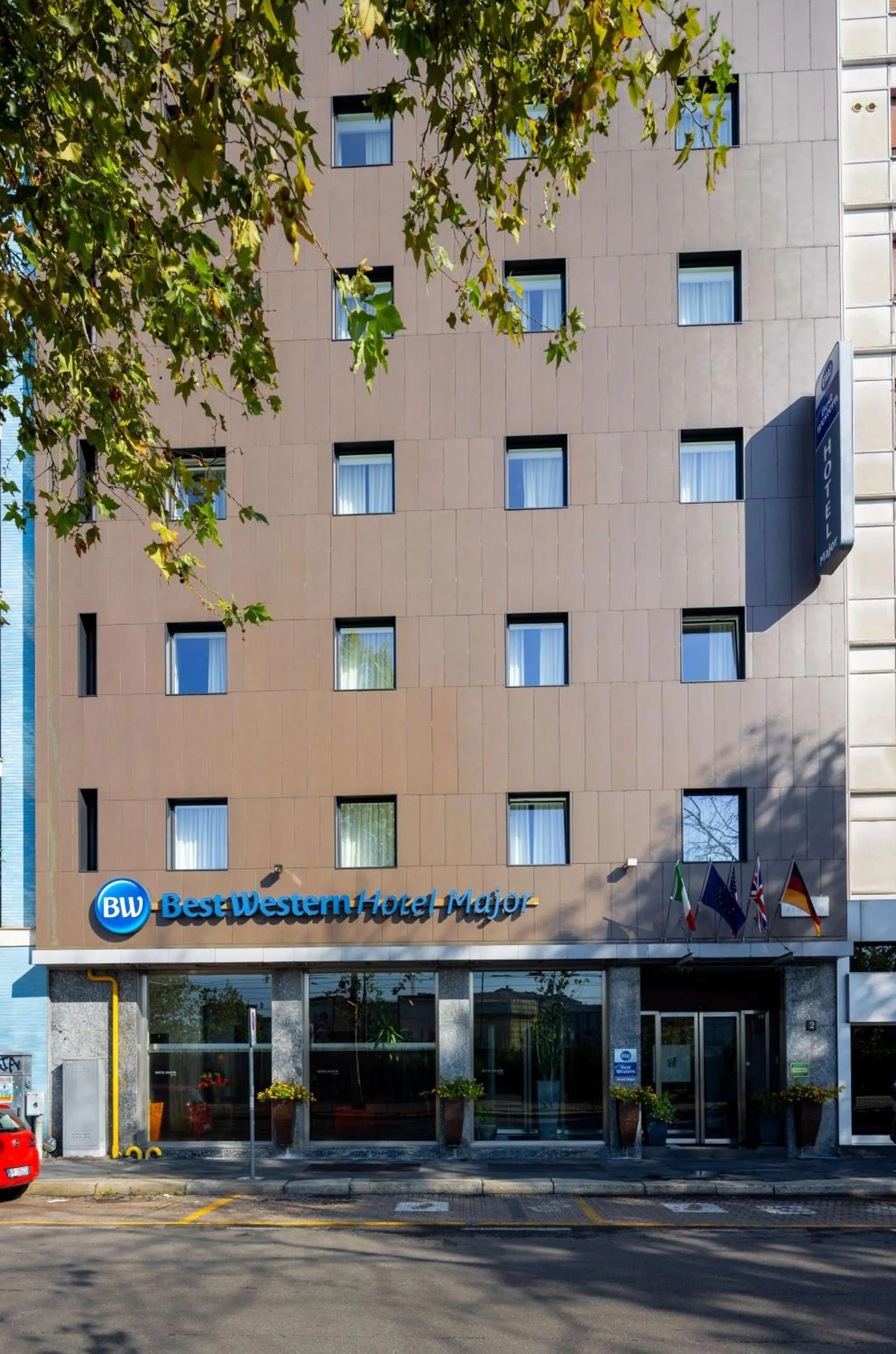 Property building in Best Western Hotel Major