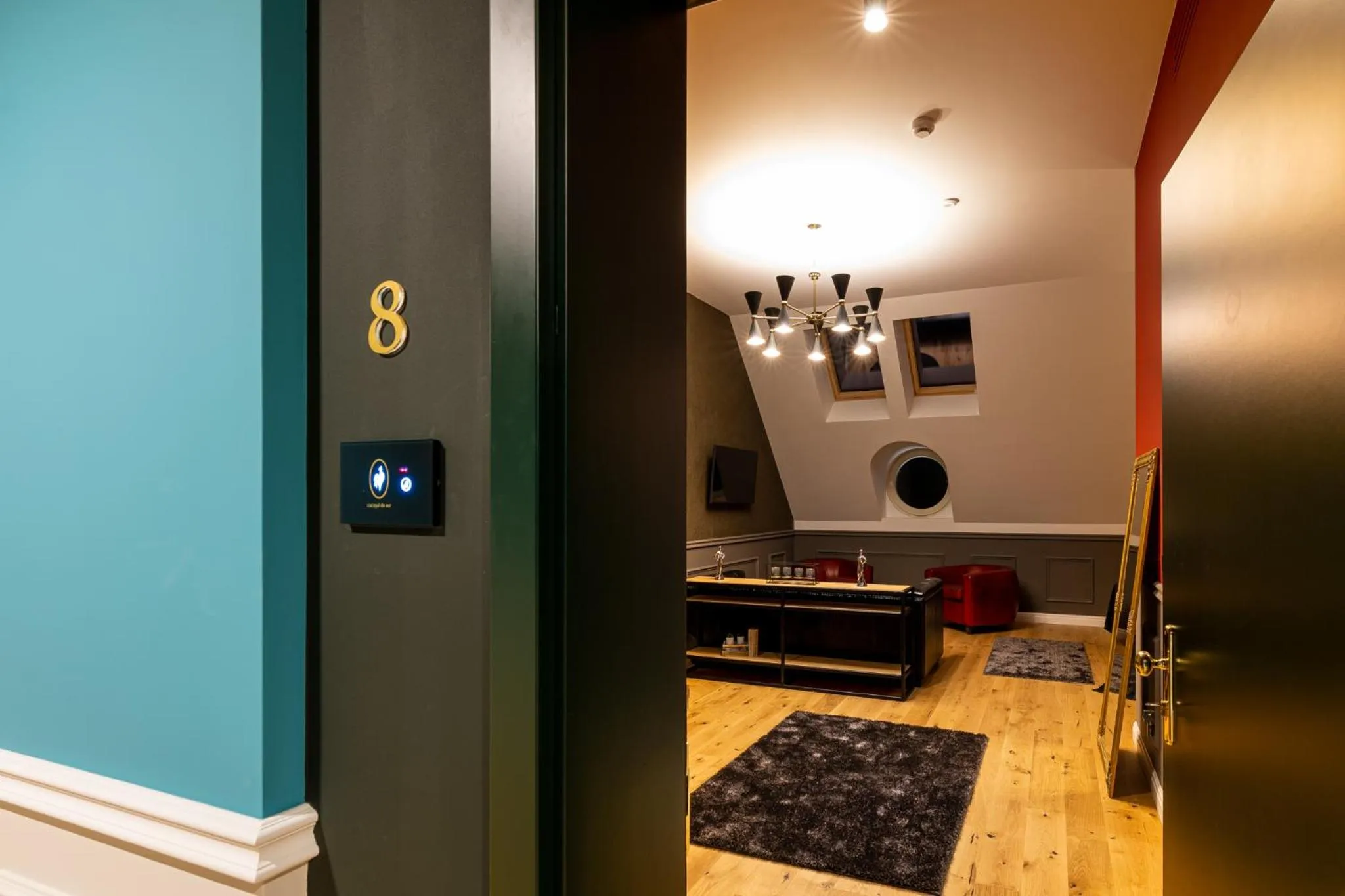 Decorative detail in Boutique Hotel Cocosul de Aur