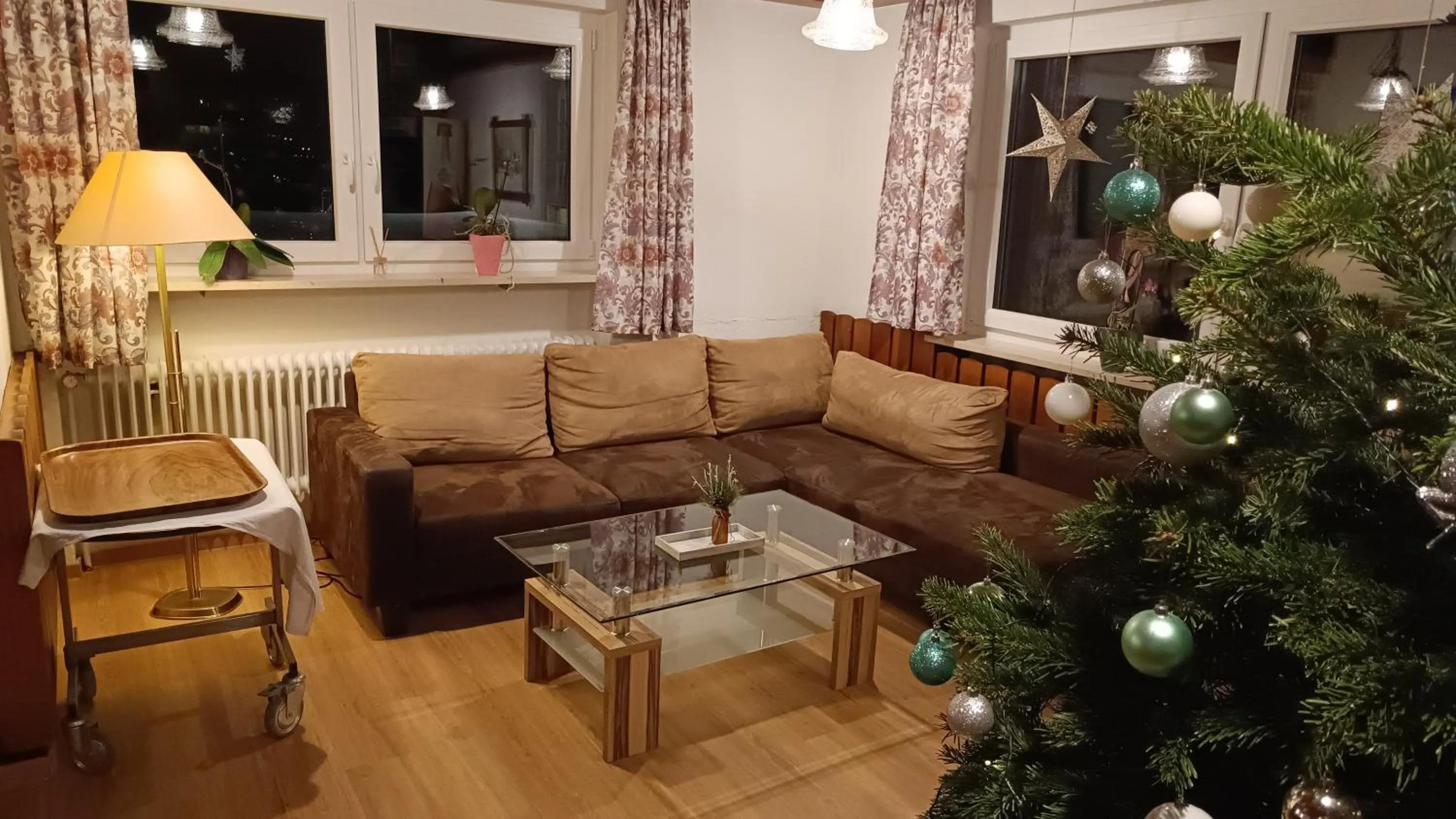 Communal lounge/ TV room in Landhotel Jägerhof