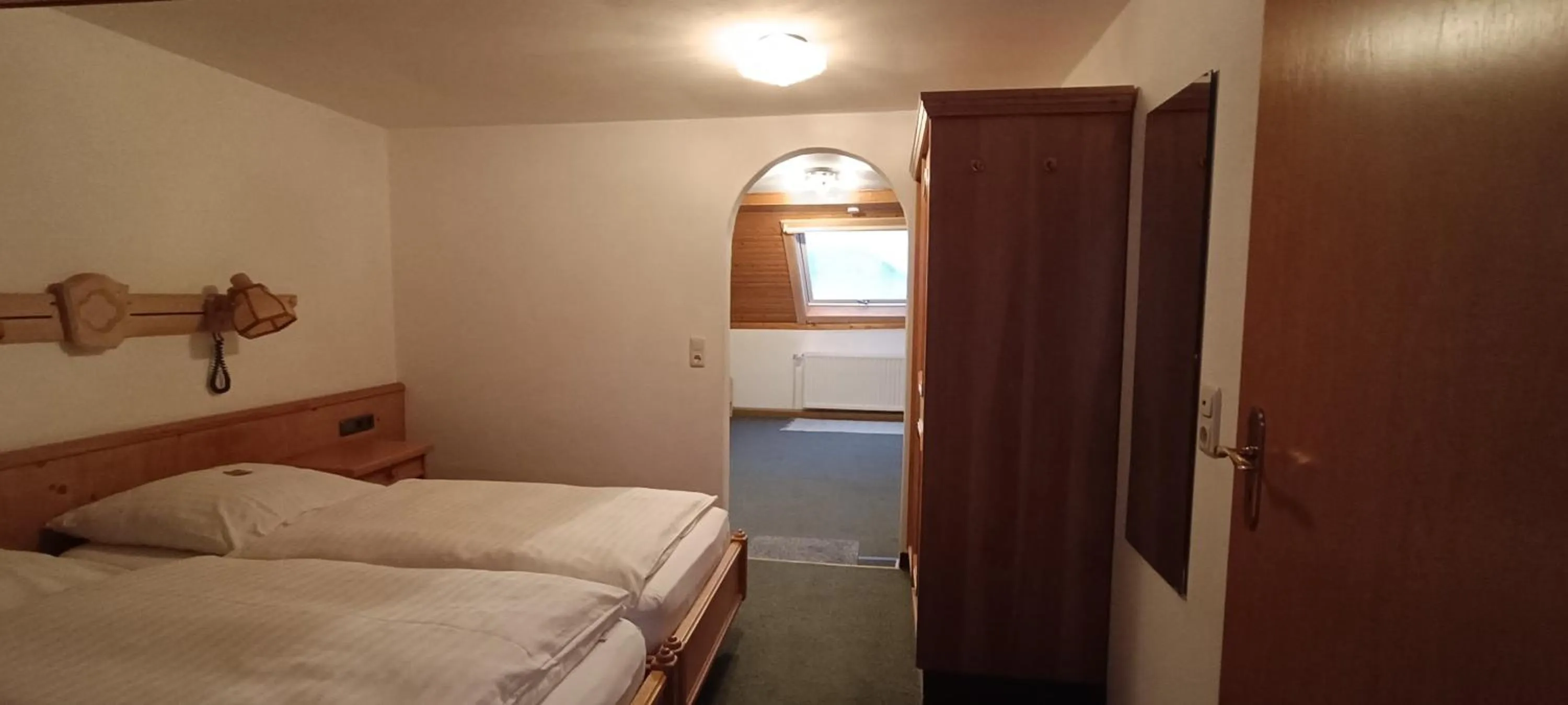 Bedroom, Bed in Landhotel Jägerhof Bischofsgrün