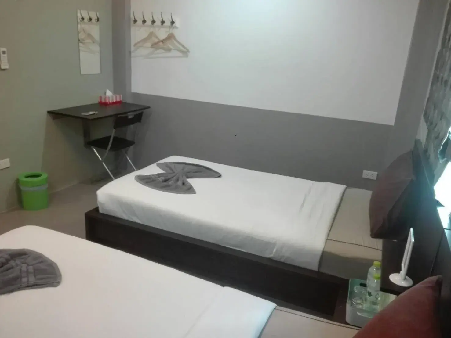 Photo of the whole room, Bed in White Monkey Guesthouse Photo of the whole room, Bed in White Monkey Guesthouse