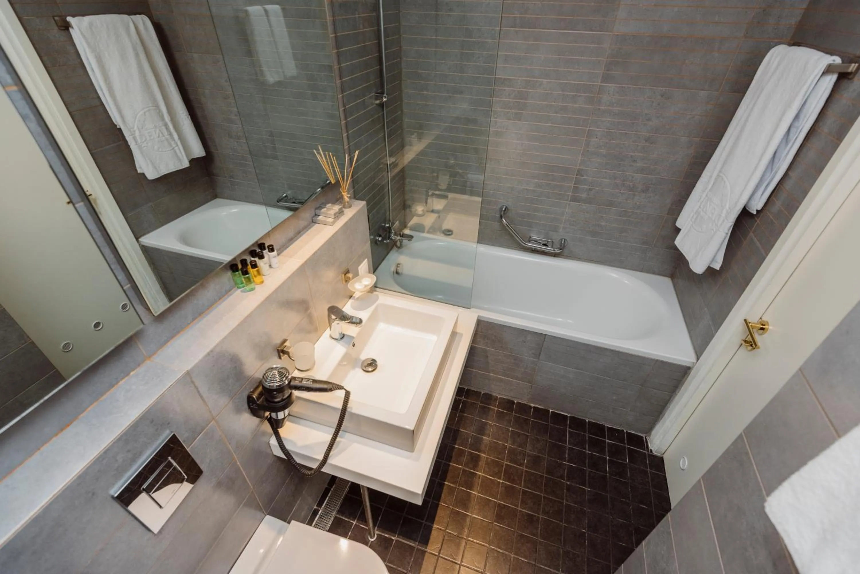 Bathroom in Golden Palace Batumi Hotel & Casino