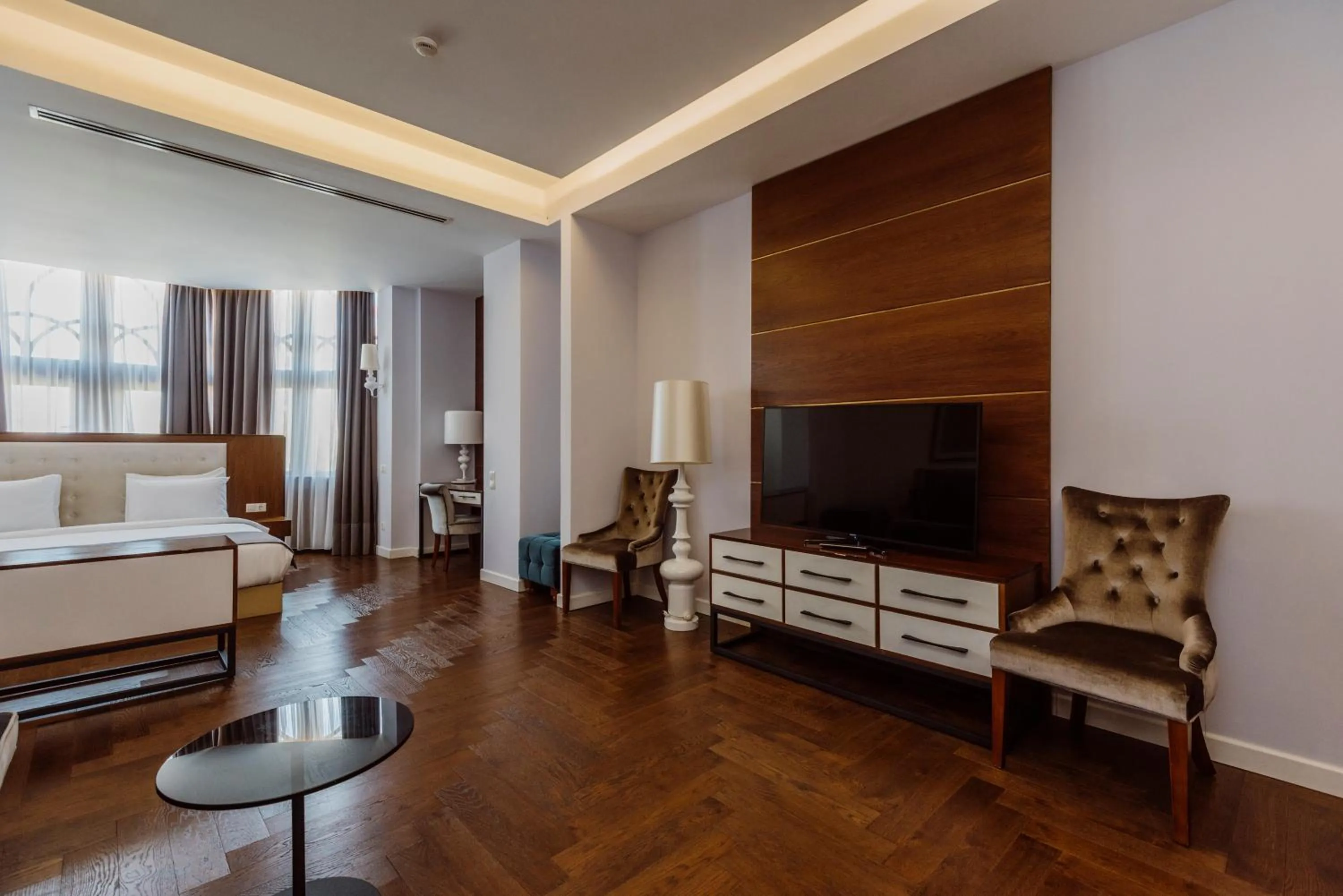 Seating area, Bed in Golden Palace Batumi Hotel & Casino