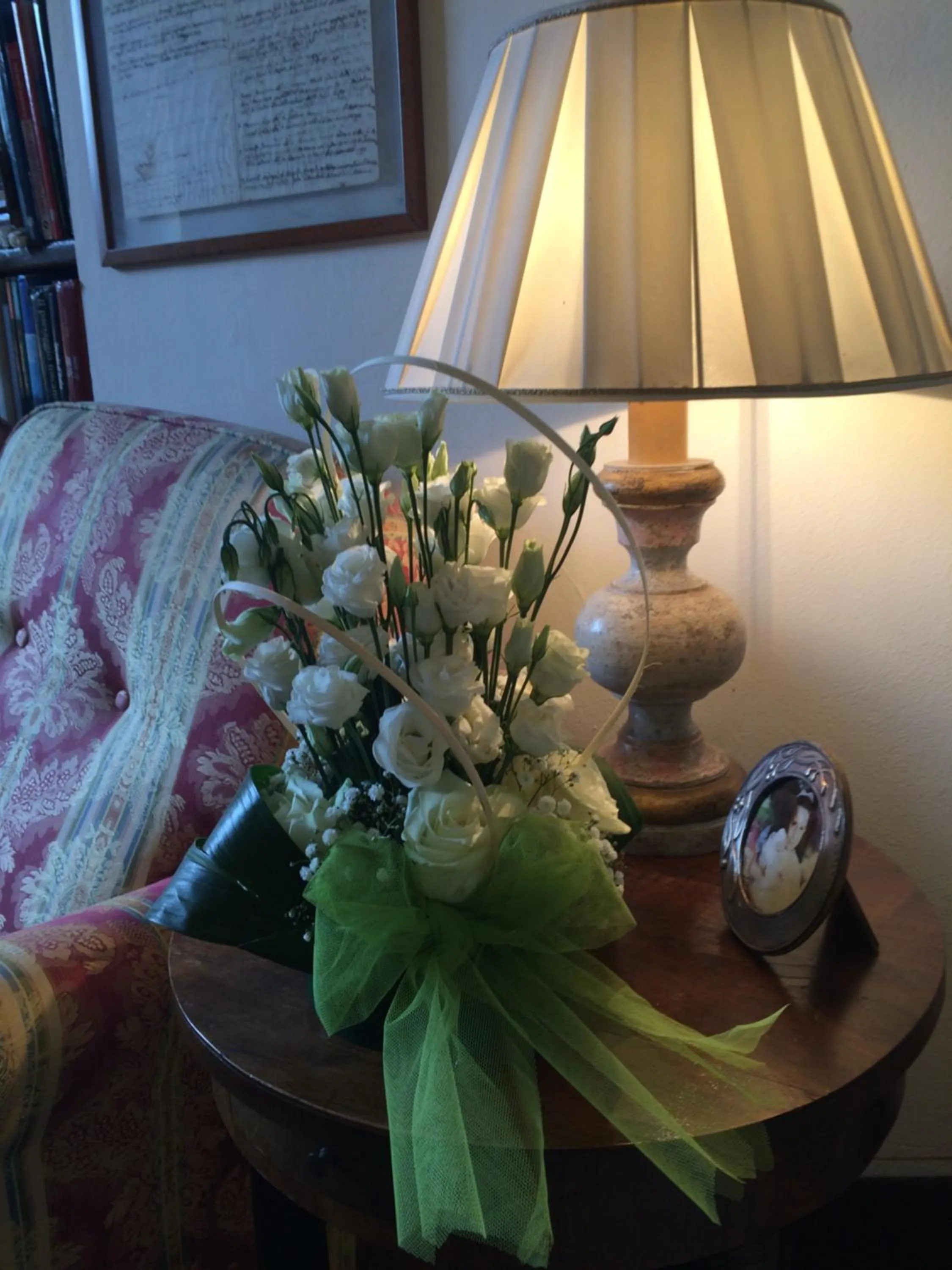 Lounge or bar, Bed in Hotel Santa Caterina