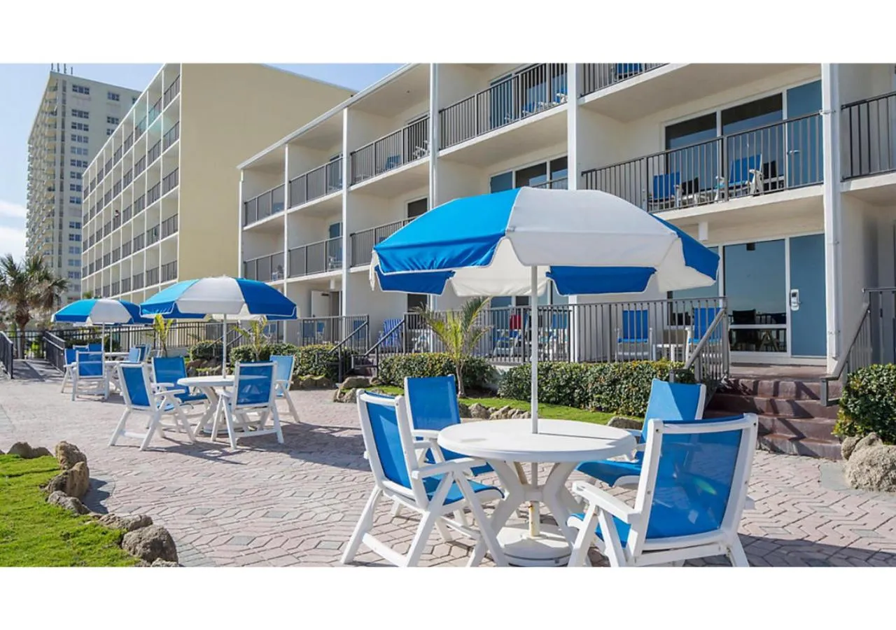Property building in Dolphin Beach Club
