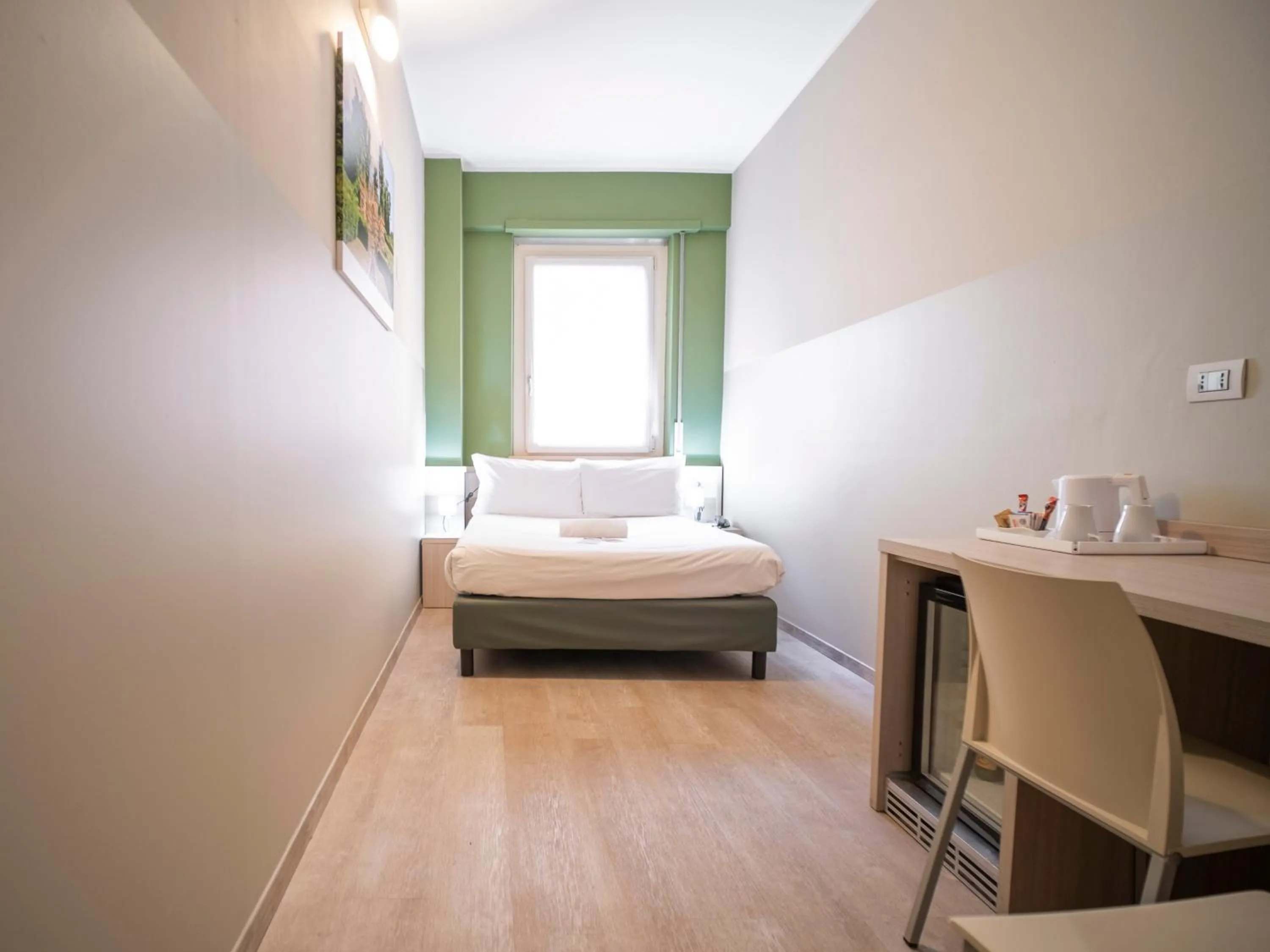 Bed in Best Quality Hotel Gran Mogol