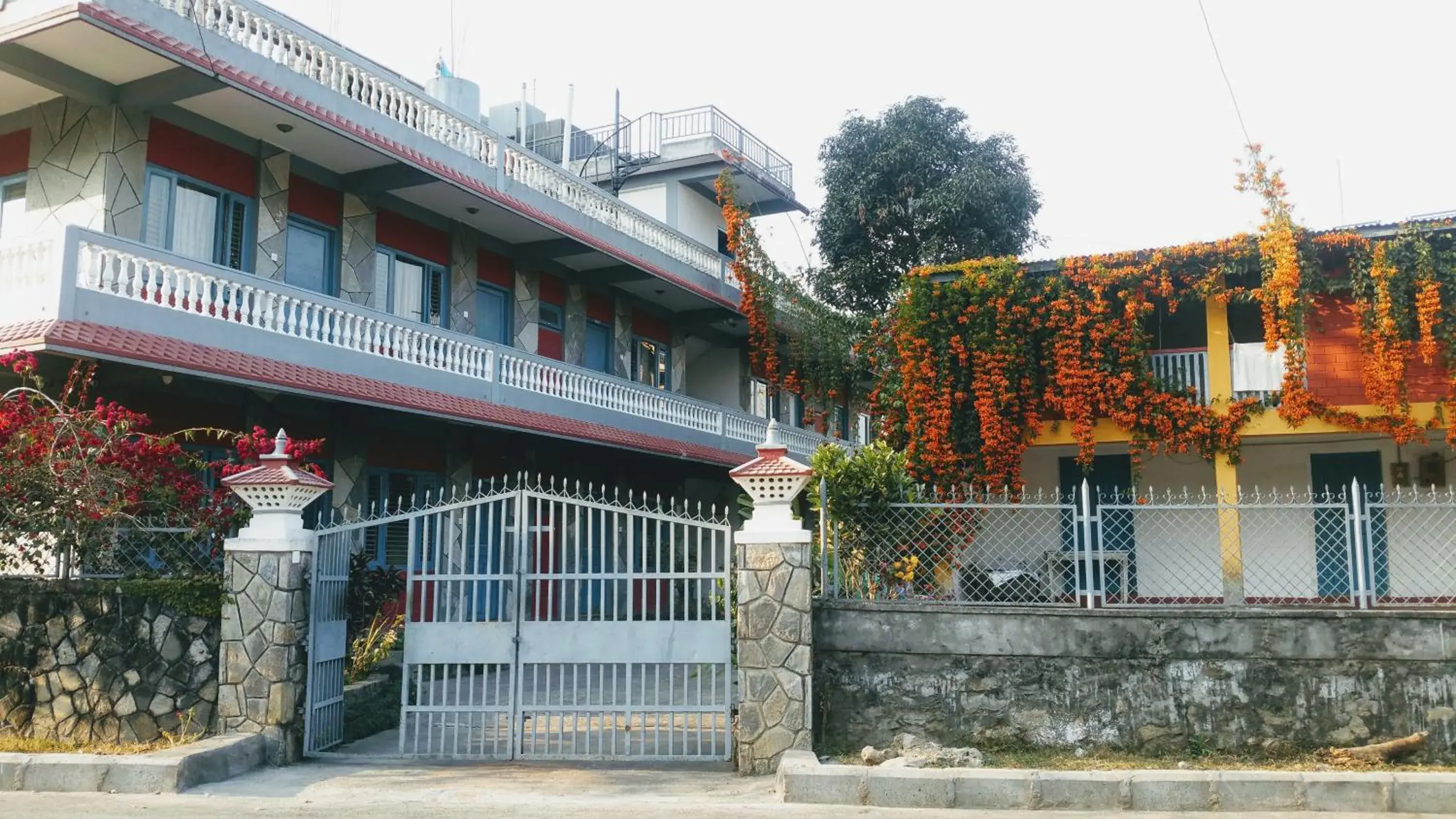 Property building in Hotel Mountain View - Lakeside Pokhara Property building in Hotel Mountain View - Lakeside Pokhara