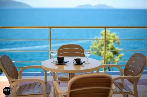 Skyhill Rooms and Suites